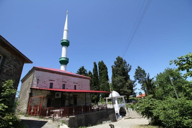 Çavuşlu Merkez Camii