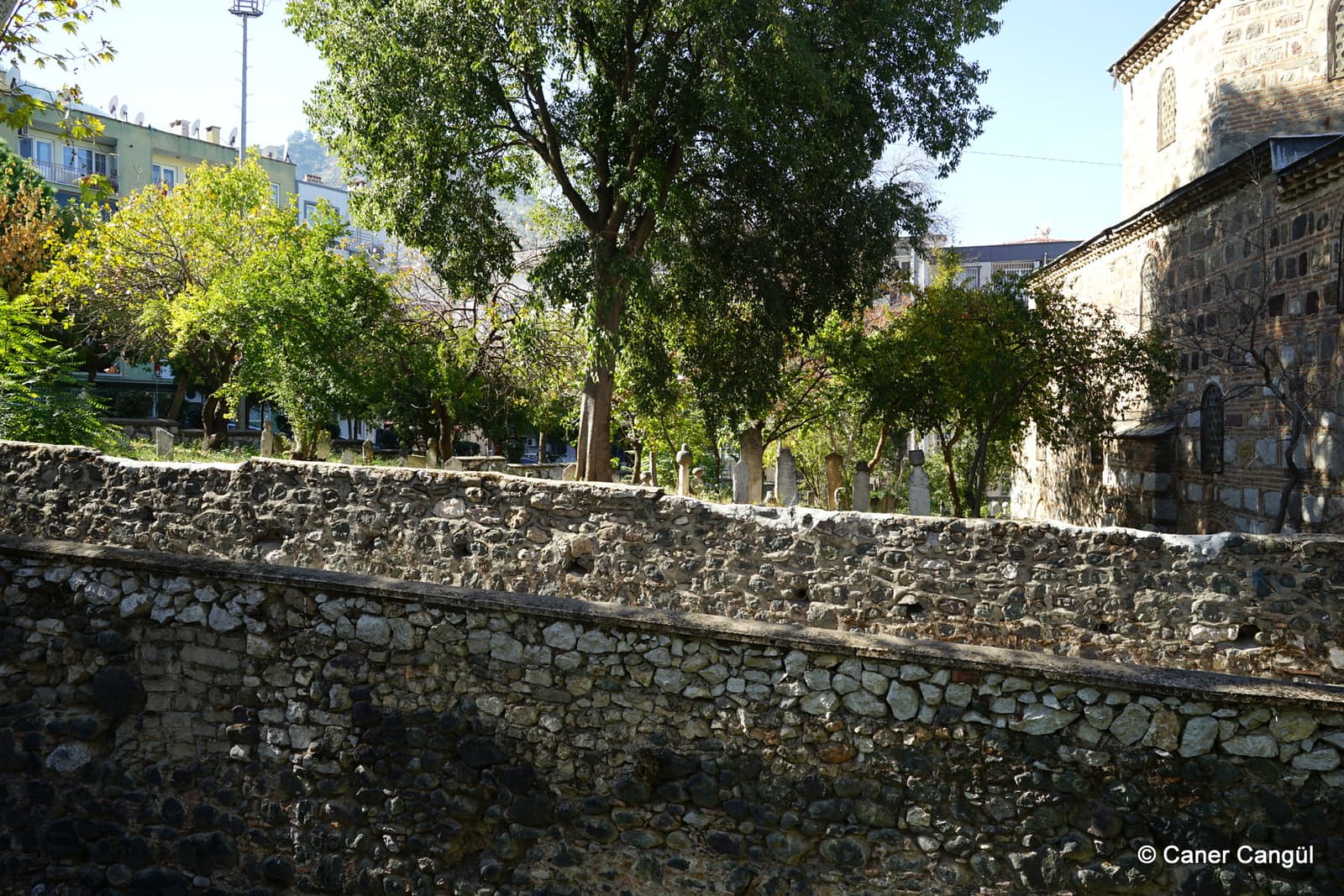 İvaz Paşa Camii Haziresi