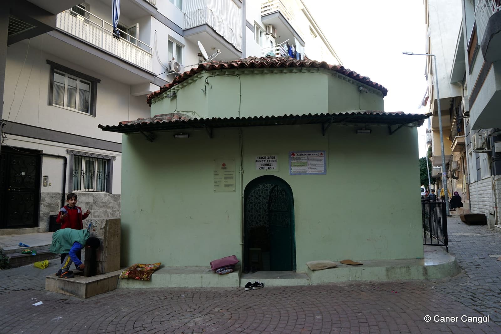 Terzizade Ahmet Efendi Türbesi
