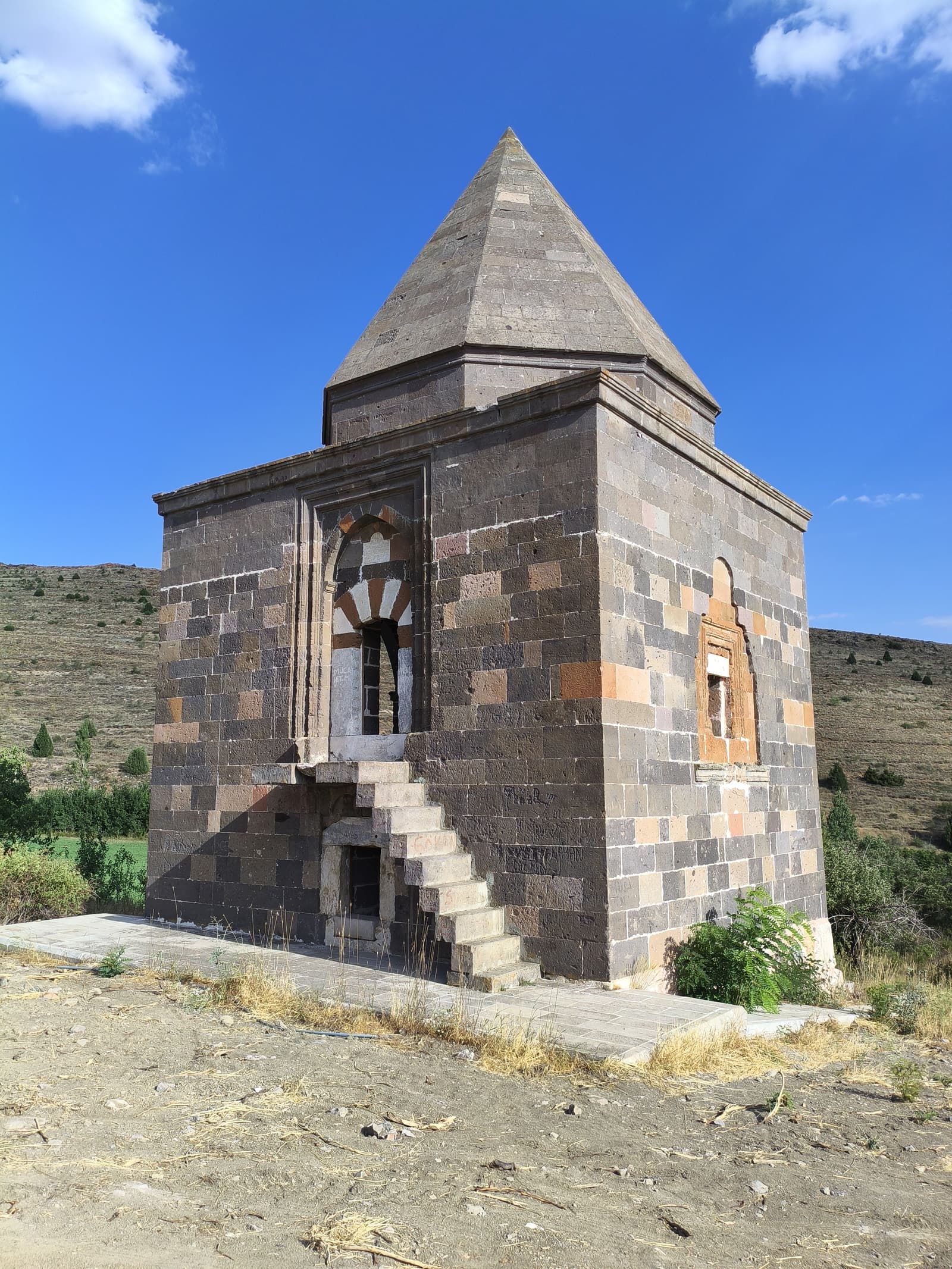 Dulkadiroğlu Süleyman Bey İmareti