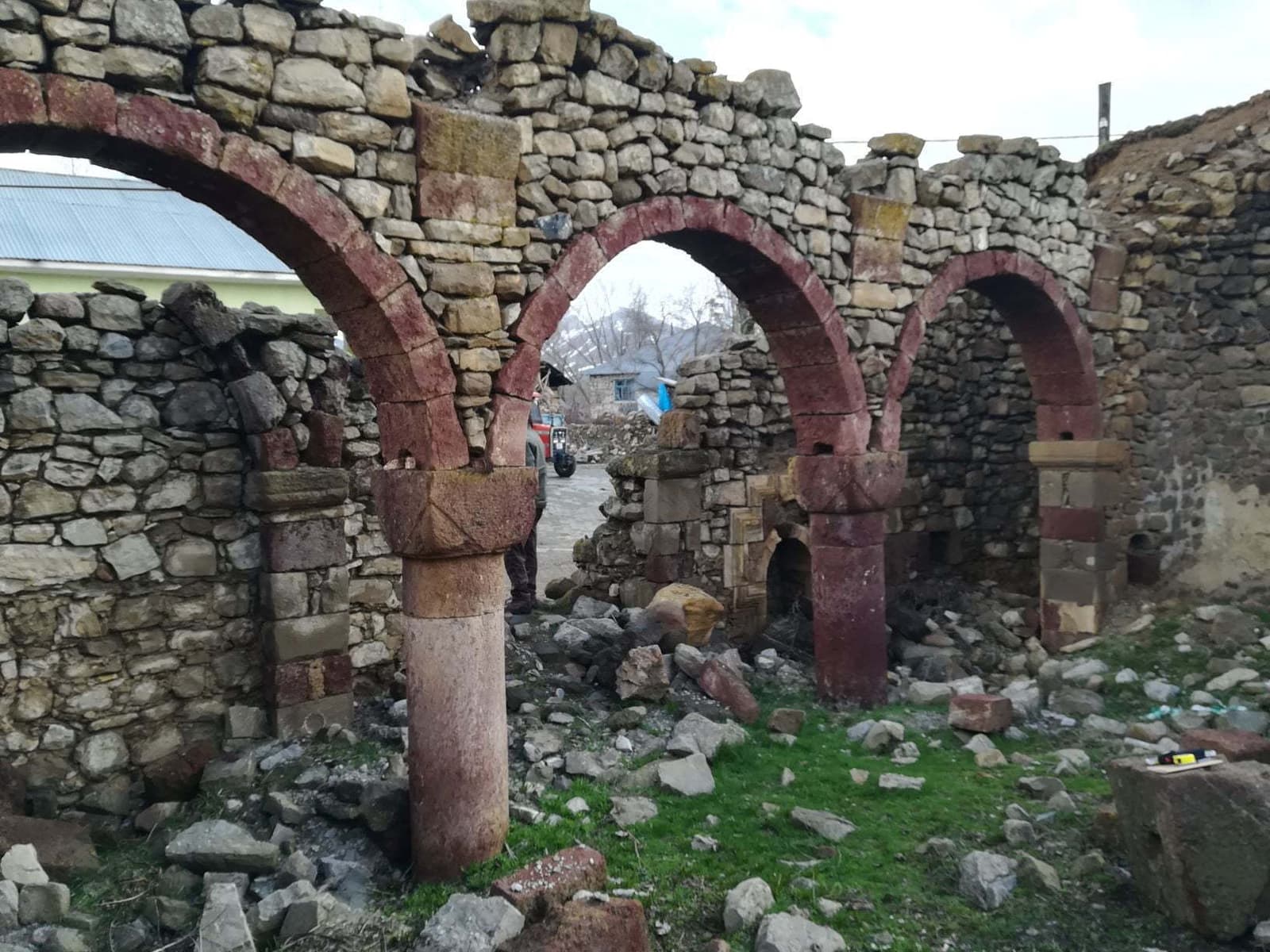 Kiğı Güneyağıl Köyü Kilisesi
