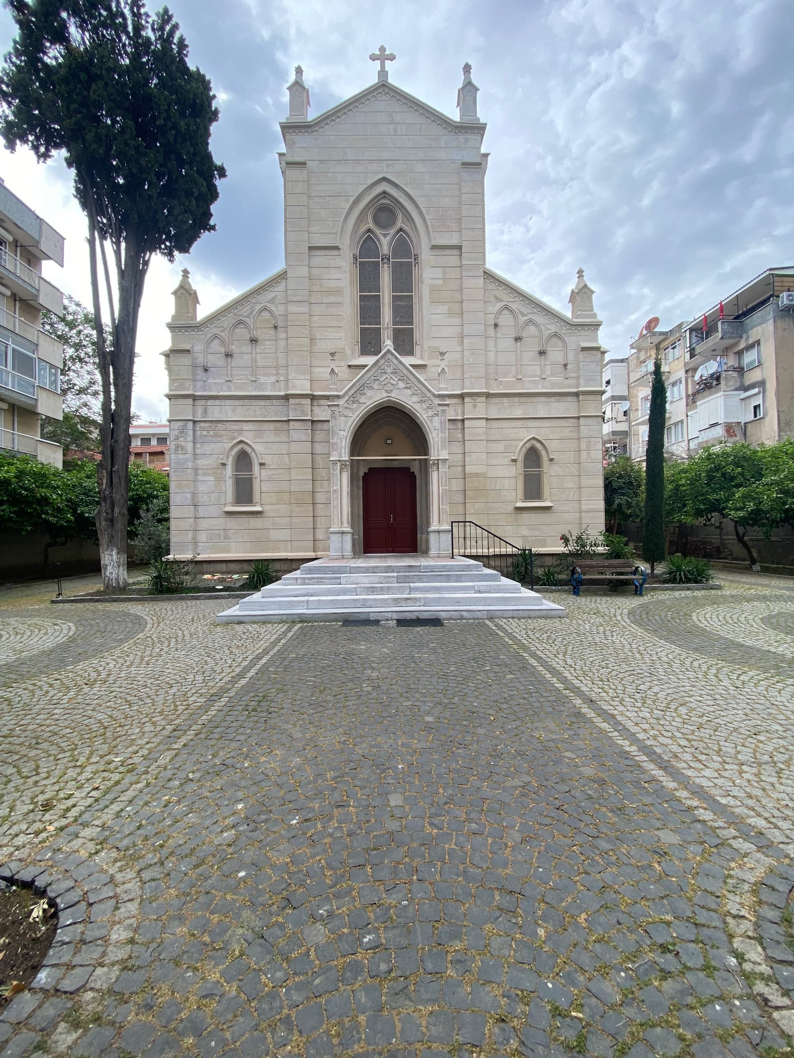 St. Helen Kilisesi