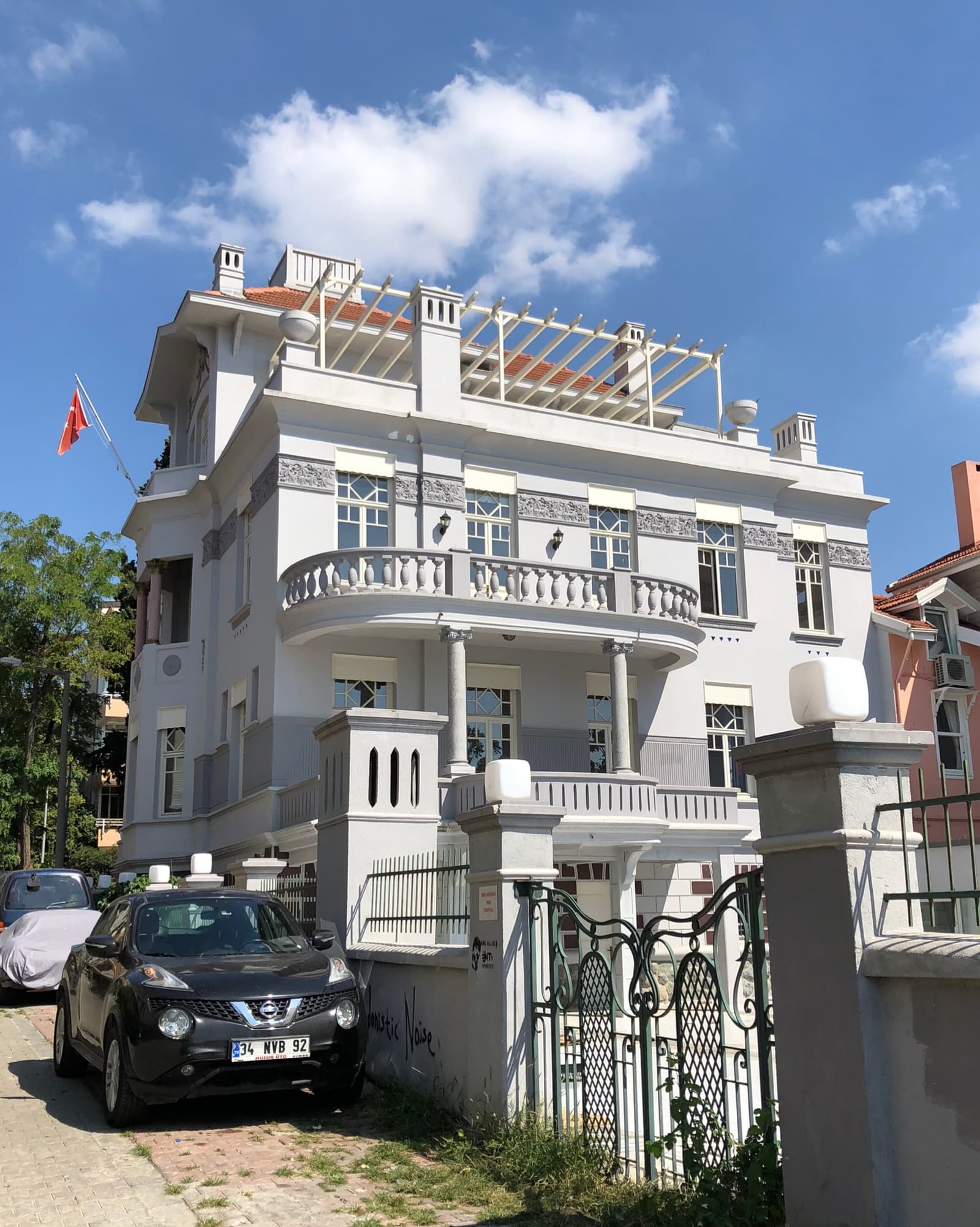 Mahmut Ata Köşkü