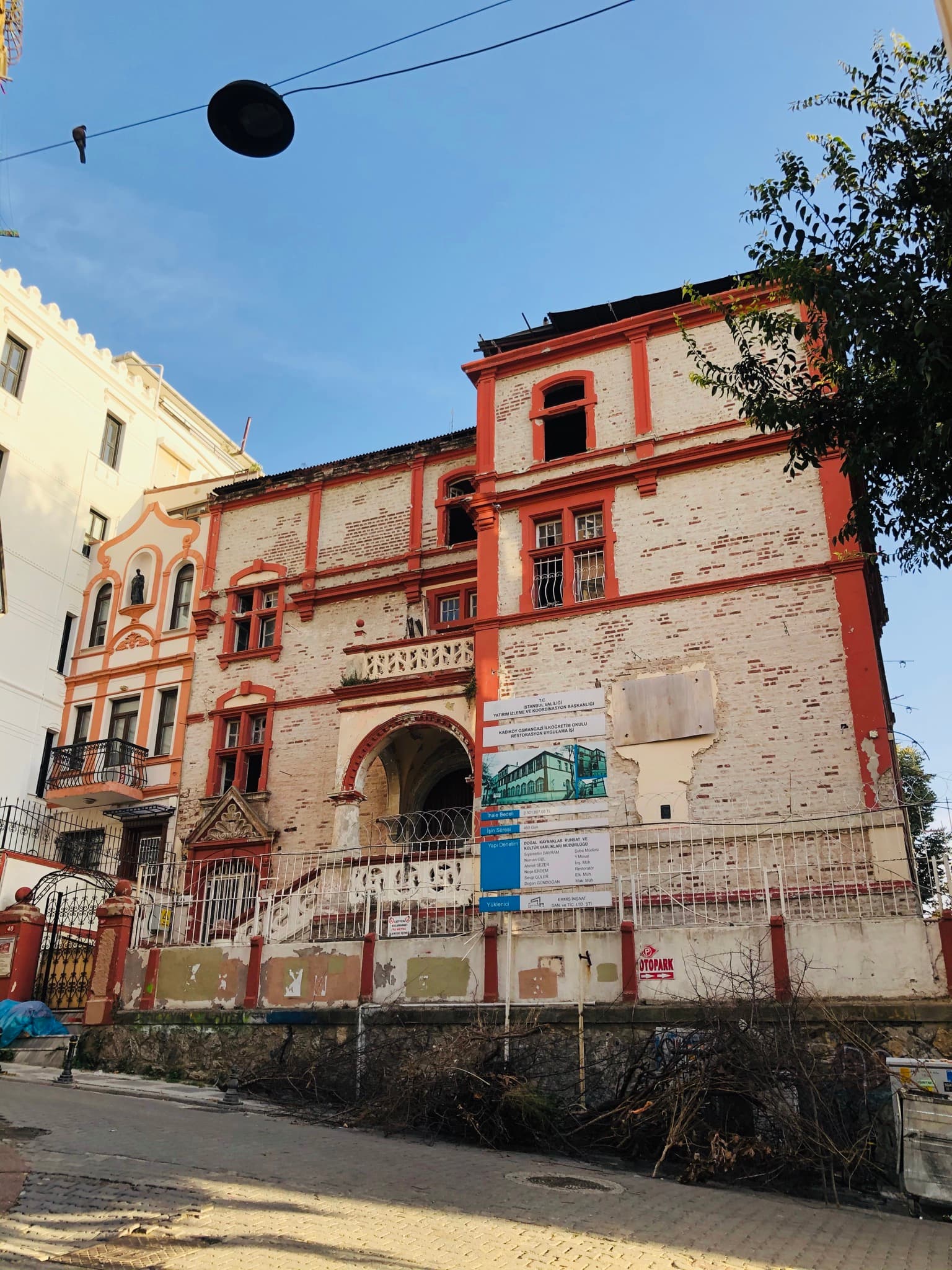 Osmangazi İlkokulu, Kadıköy