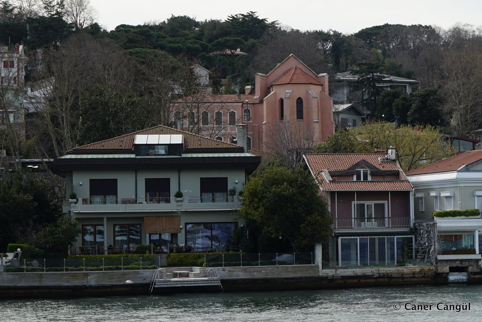 Surp Hovhannes Mıgırdiç Ermeni Katolik Kilisesi
