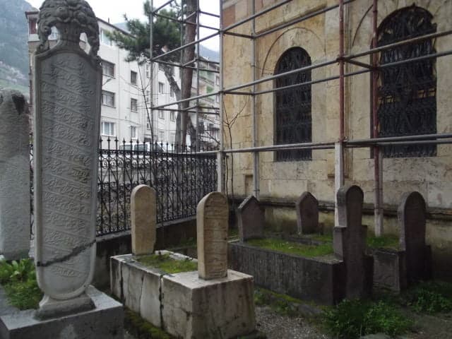 Mir Hamza Nigârî Türbesi