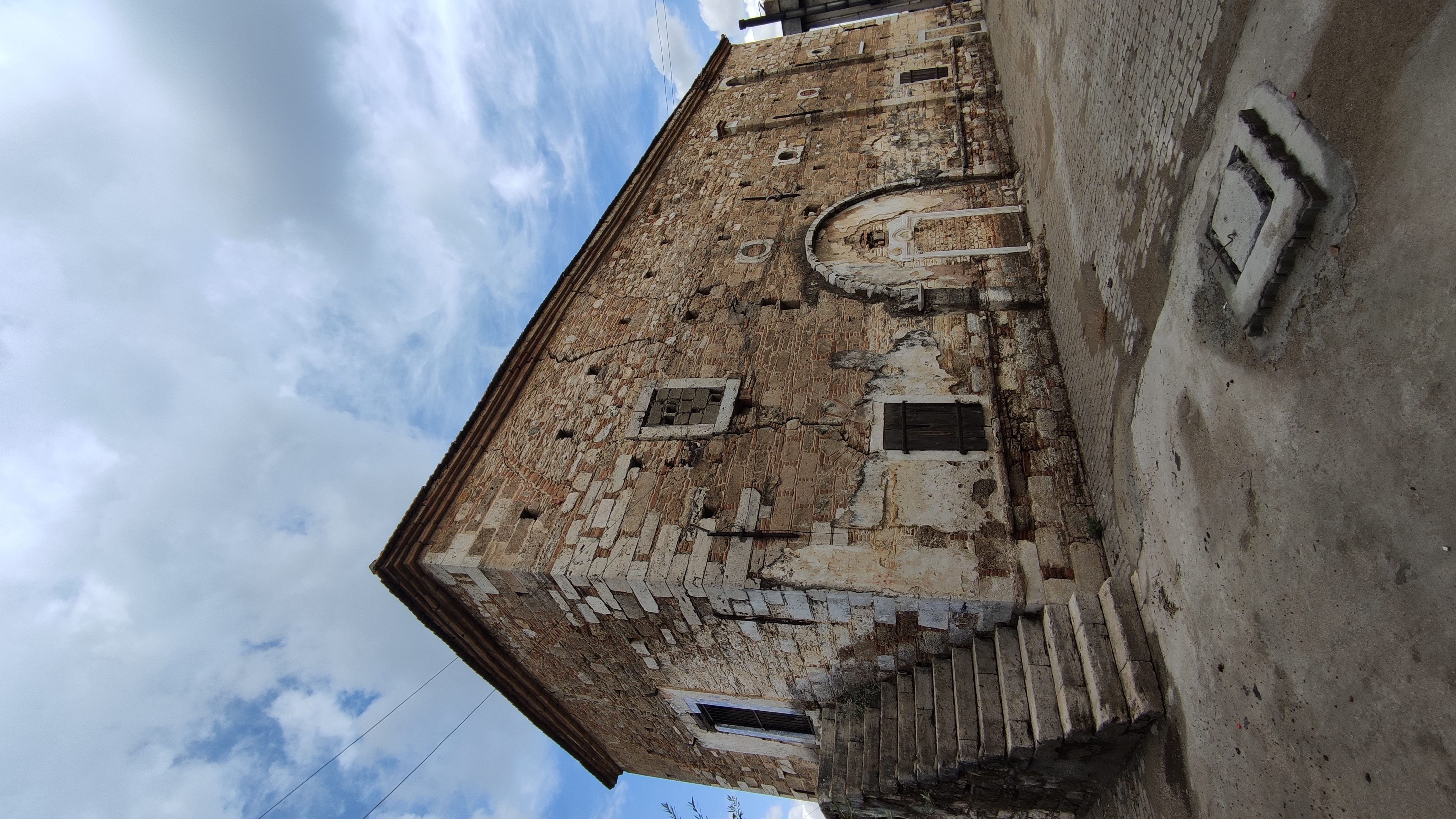 Mursallı Taksiyarhis Kilisesi