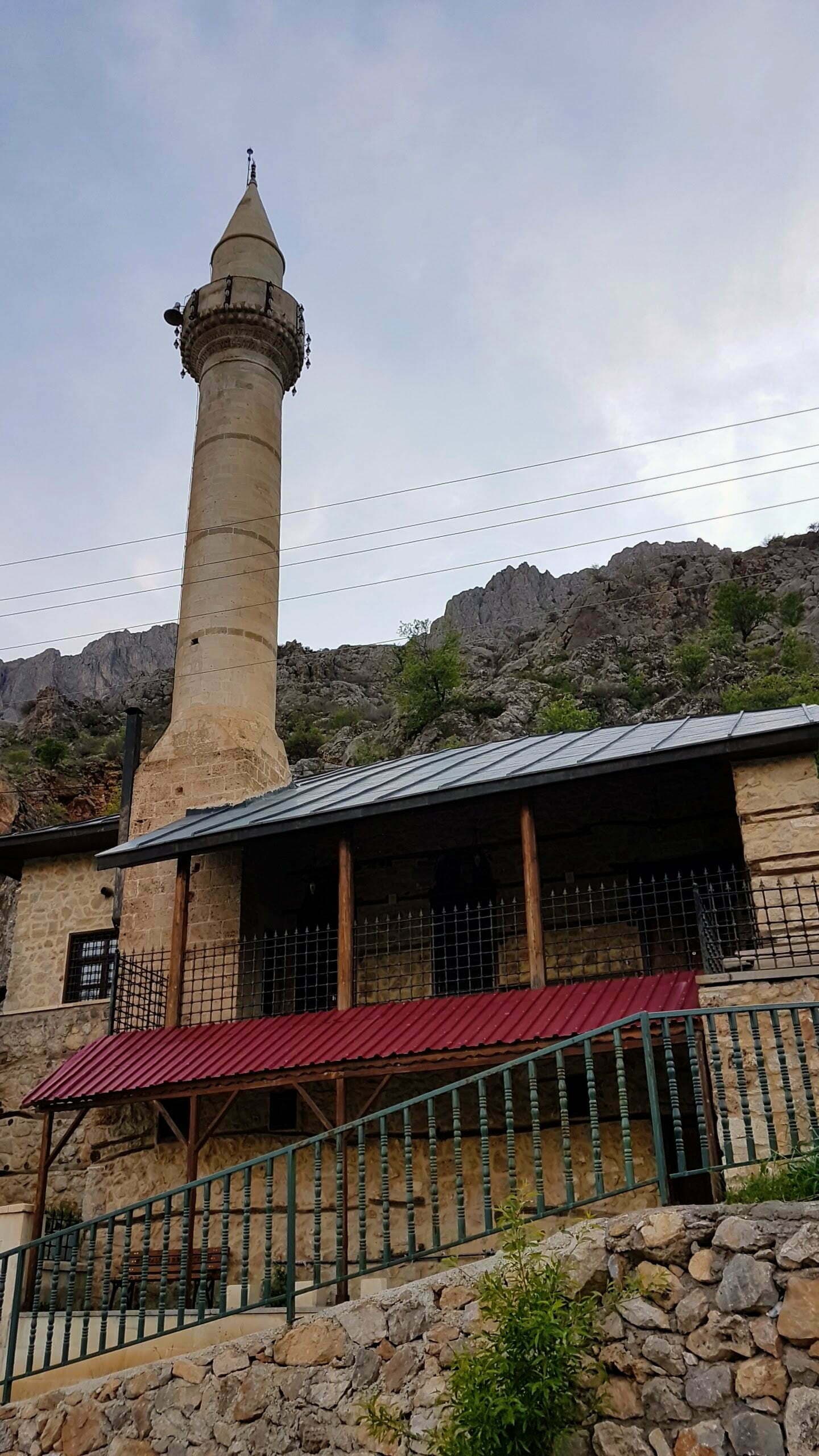 Taşdibi Camii