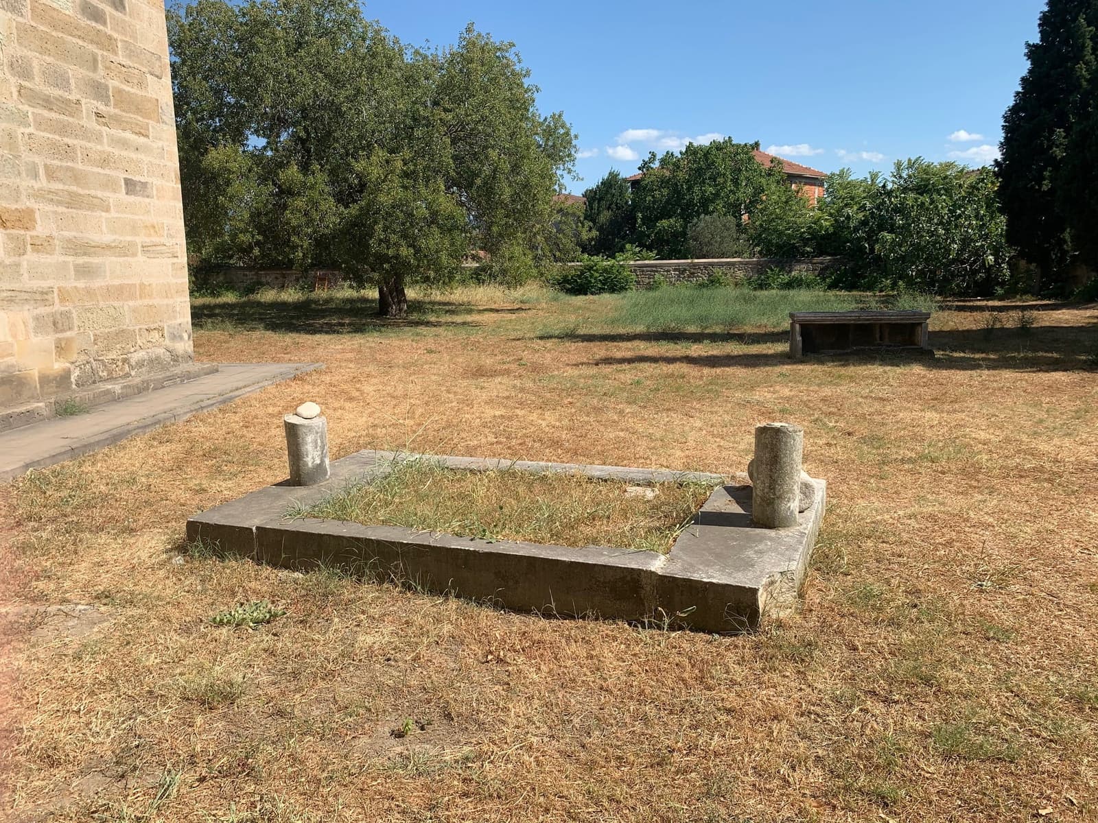 Hersekzâde Ahmet Paşa Türbesi