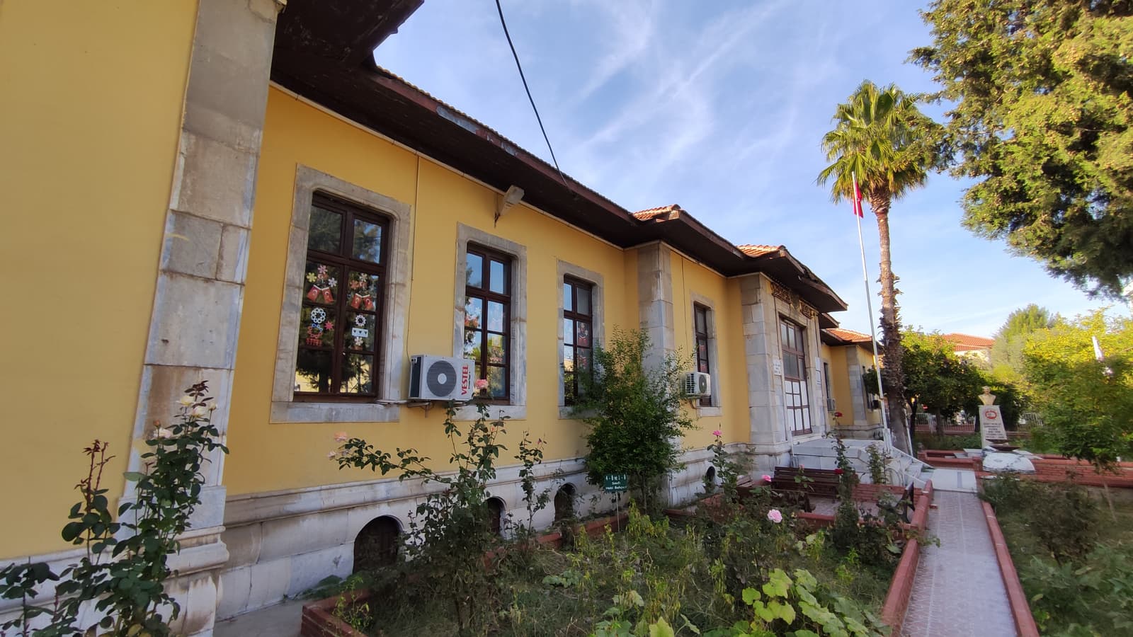 Sakarya İlkokulu