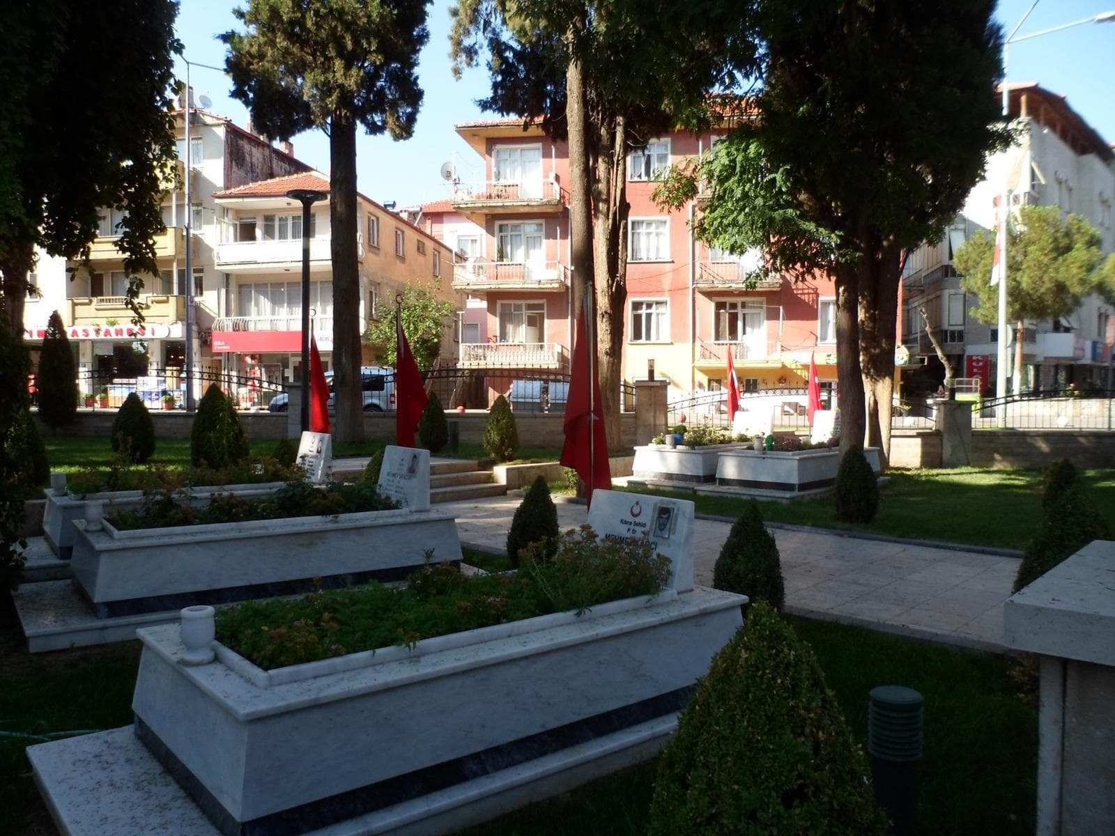 Kula Şehitliği