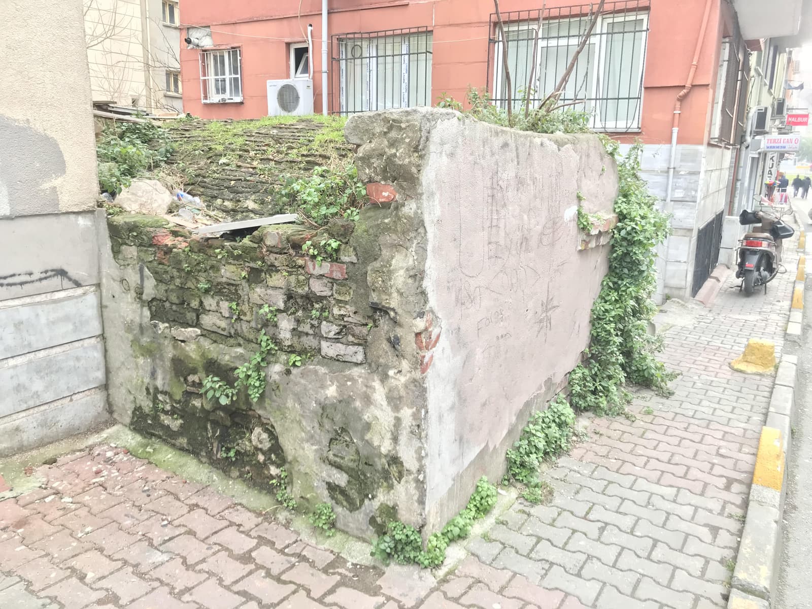Havlucu Sokağı Çeşmesi