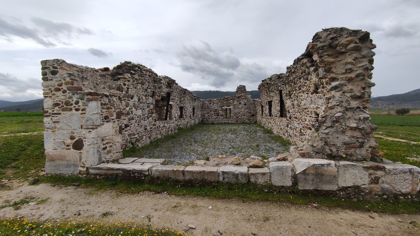 Bozüyük Menzil Hanı
