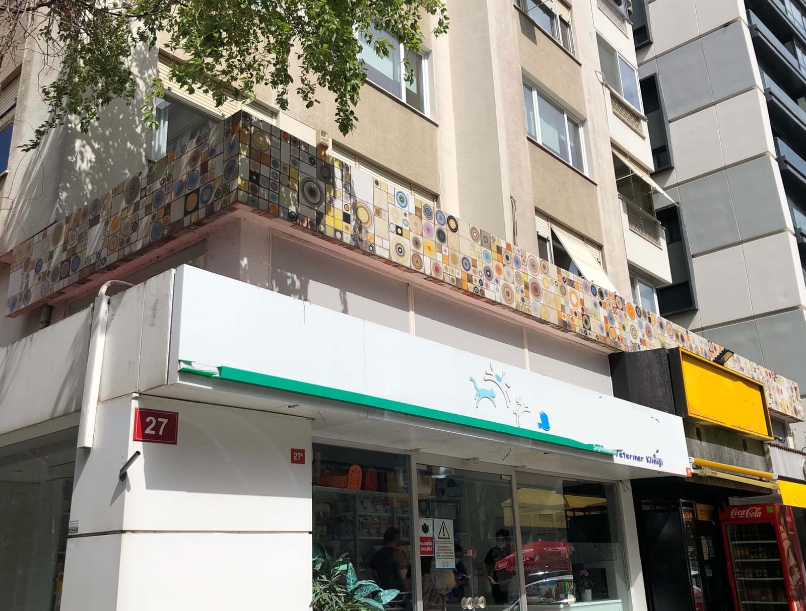 Enön Apartmanı Seramik Panosu