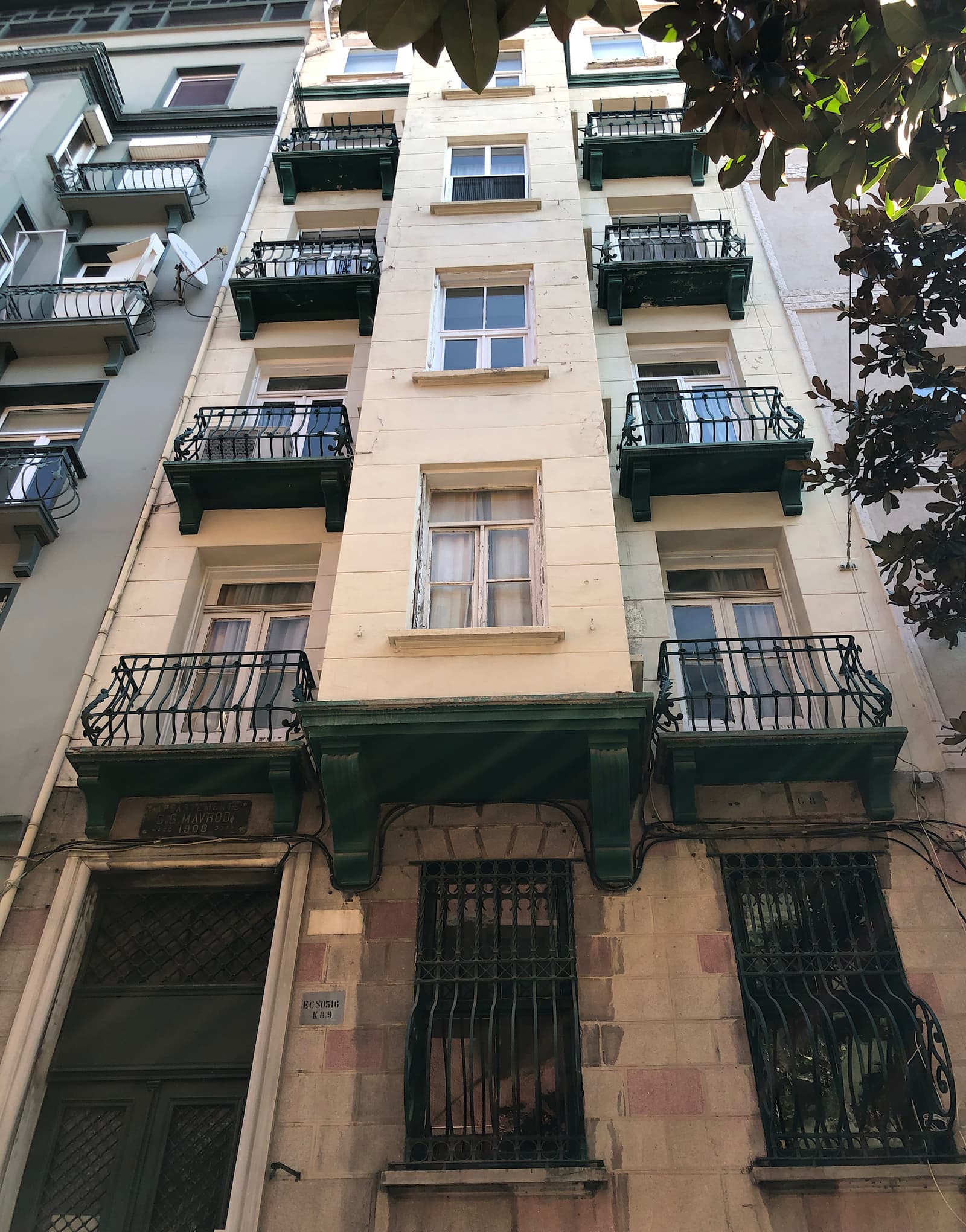 G.G Mavrodi Apartmanı