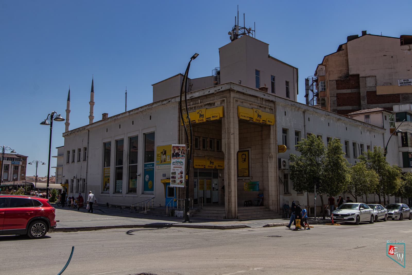 Elazığ Postane Binası