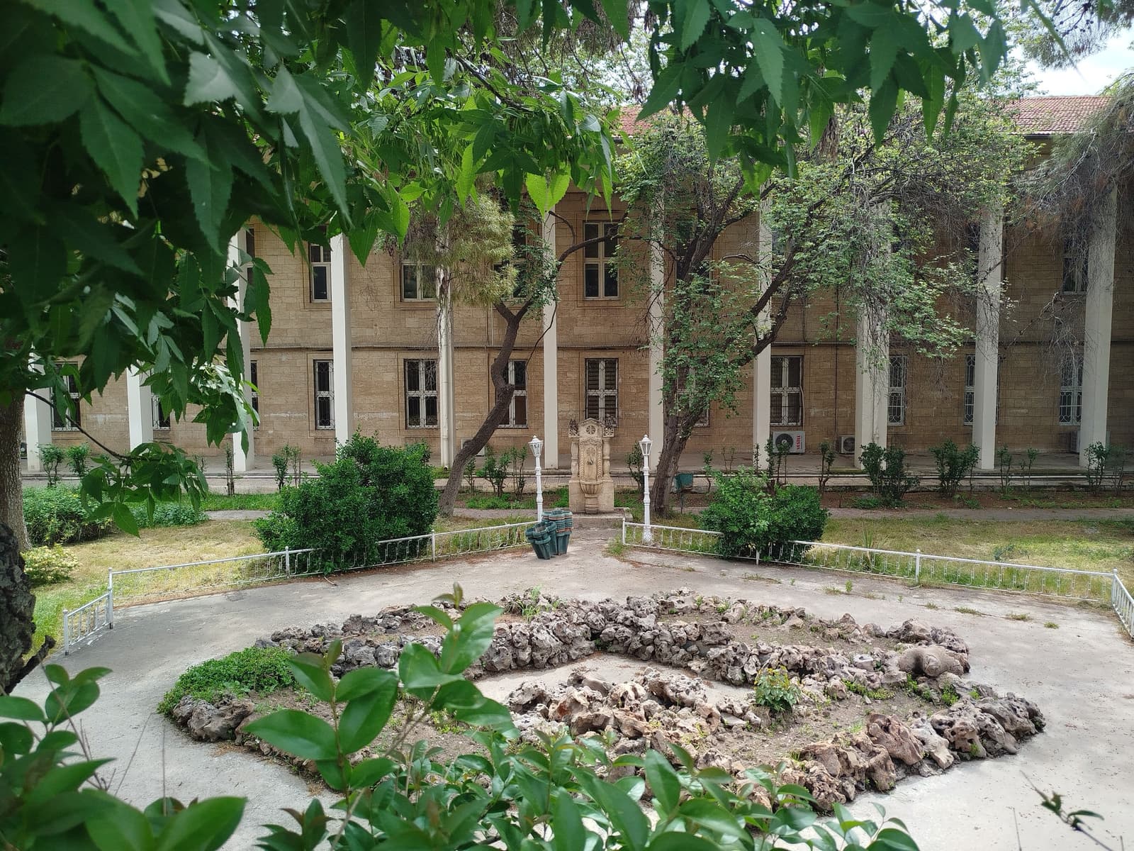 Şanlıurfa Erkek Sanat Enstitüsü