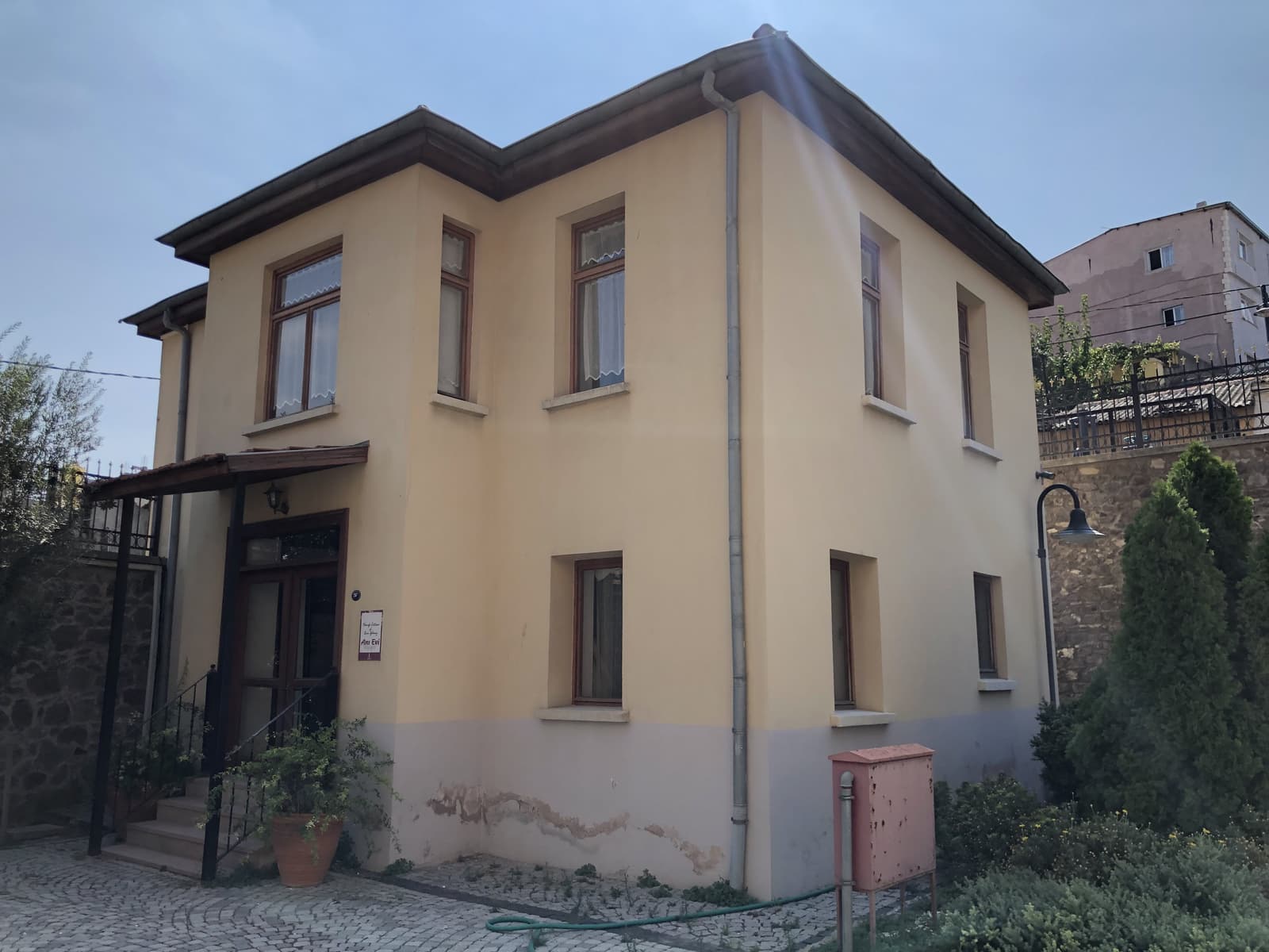 Hanife Çetiner ve Esin Yılmaz Anı Evi