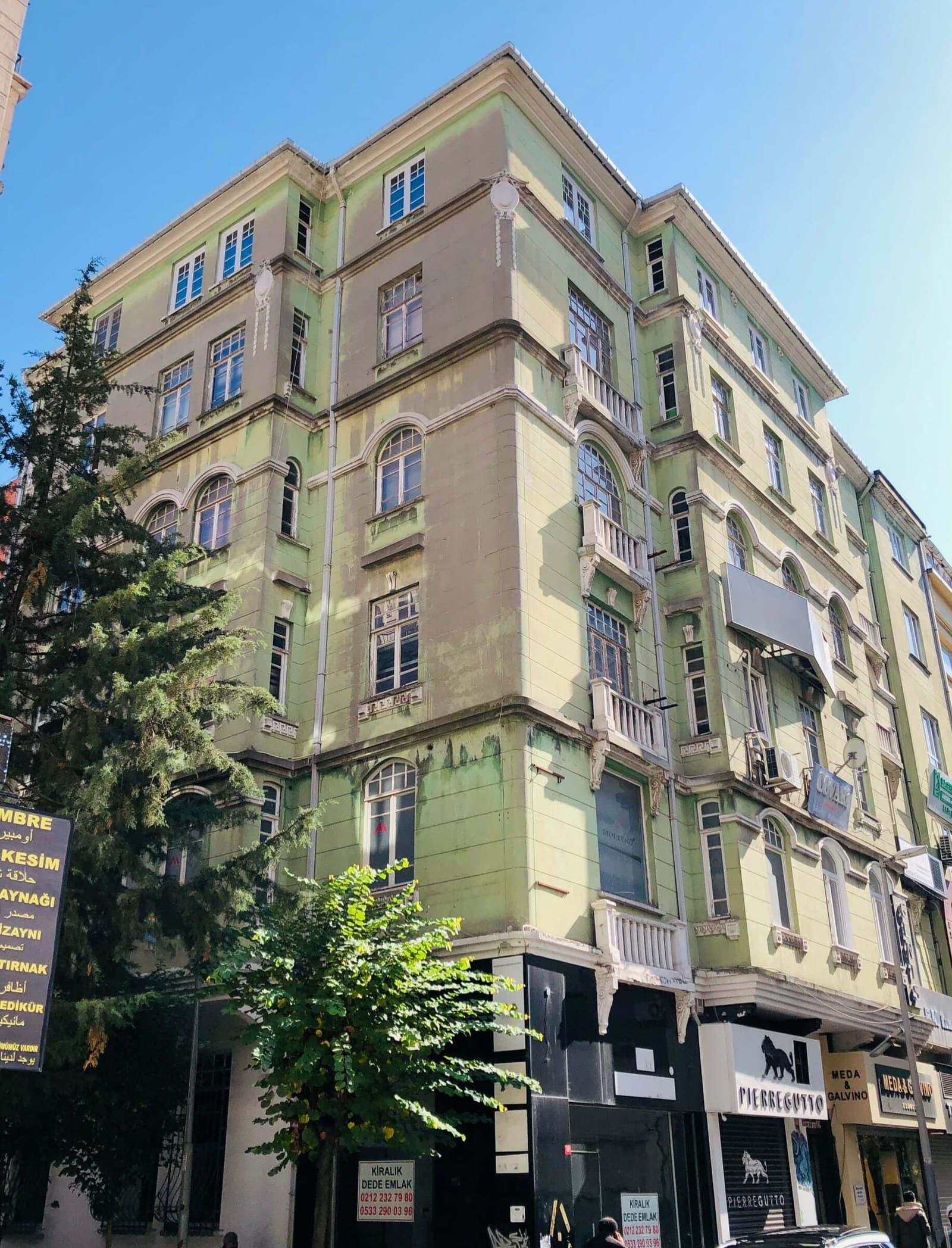 Arif Paşa Apartmanı, Meşrutiyet