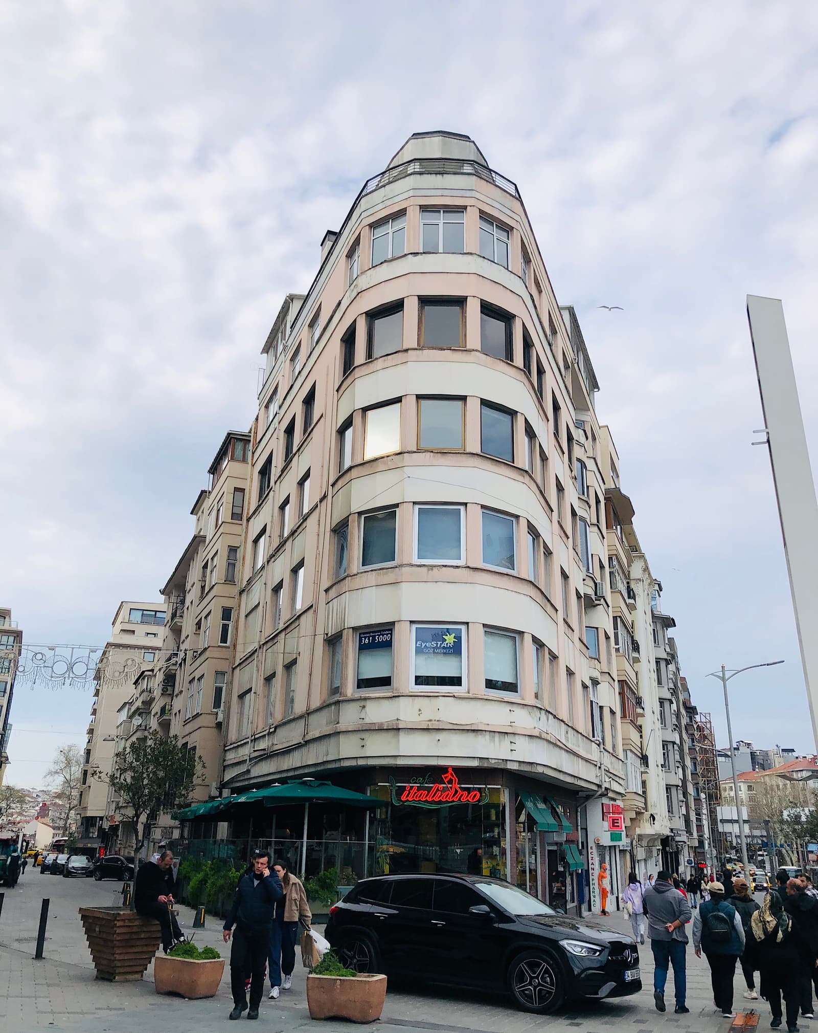 Ceylan Apartmanı, Kocatepe