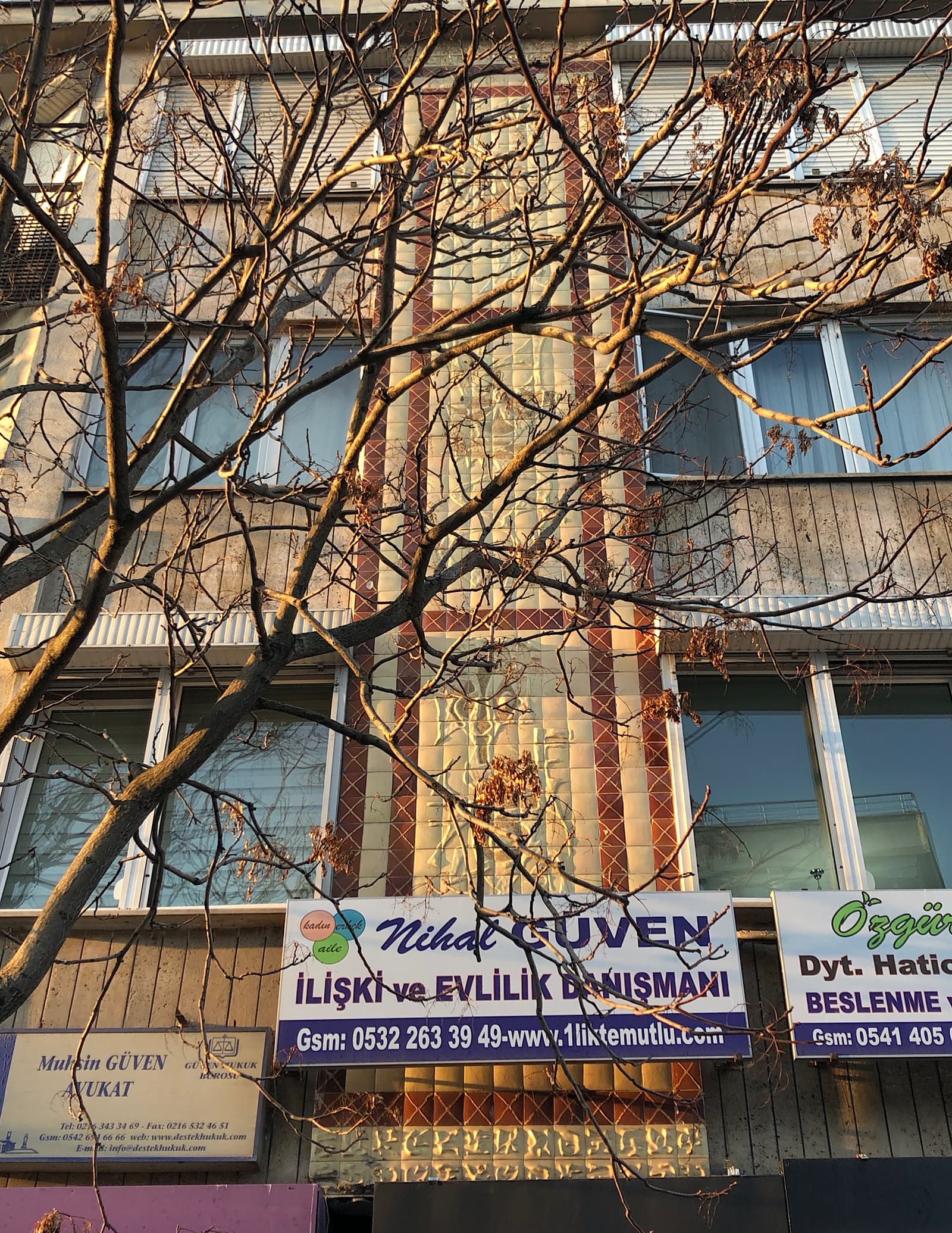 Beysel Apartmanı Seramik Panosu