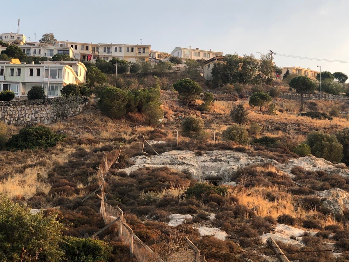 Şeytan Hamamı, Foça