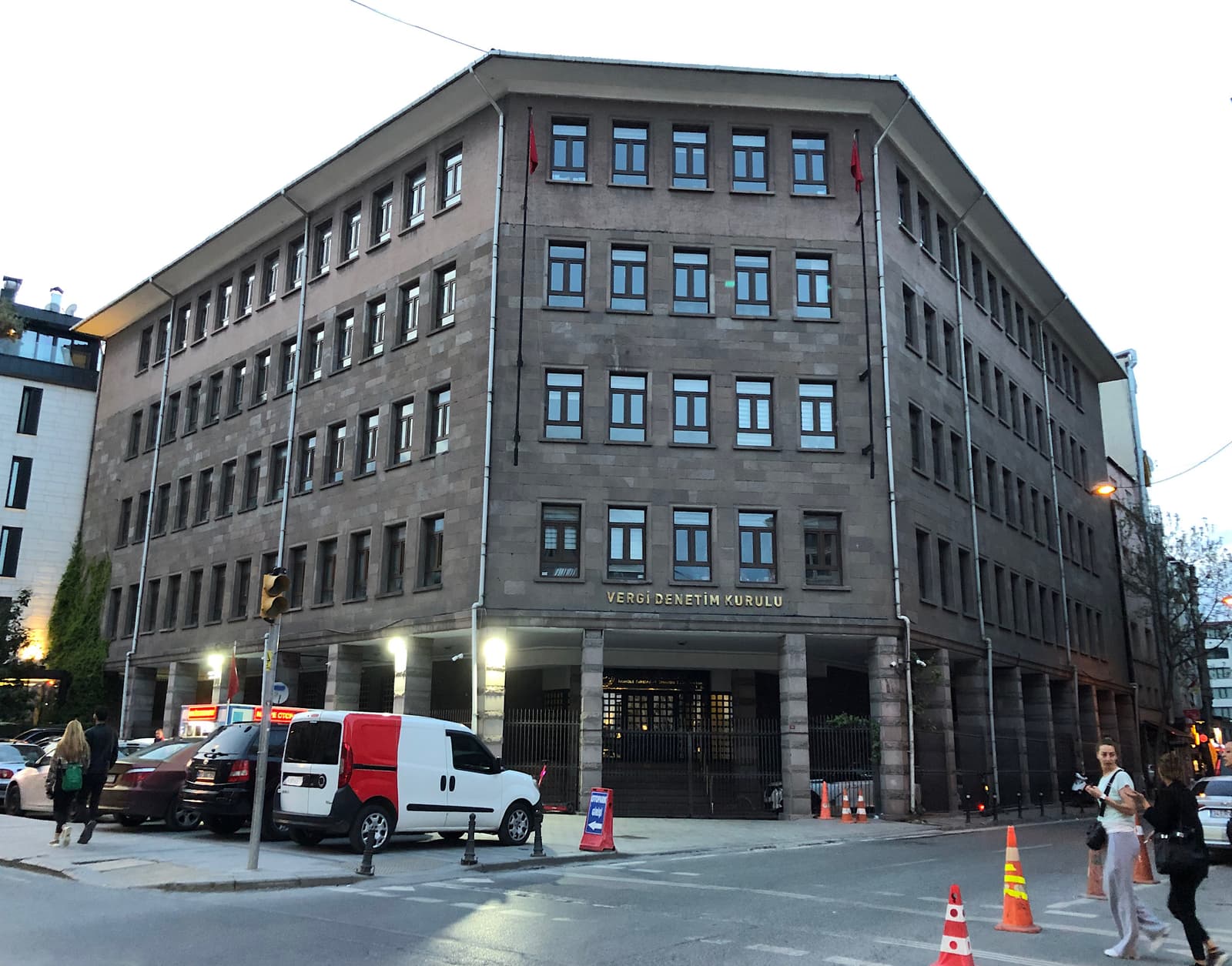 Karaköy Maliye Binası