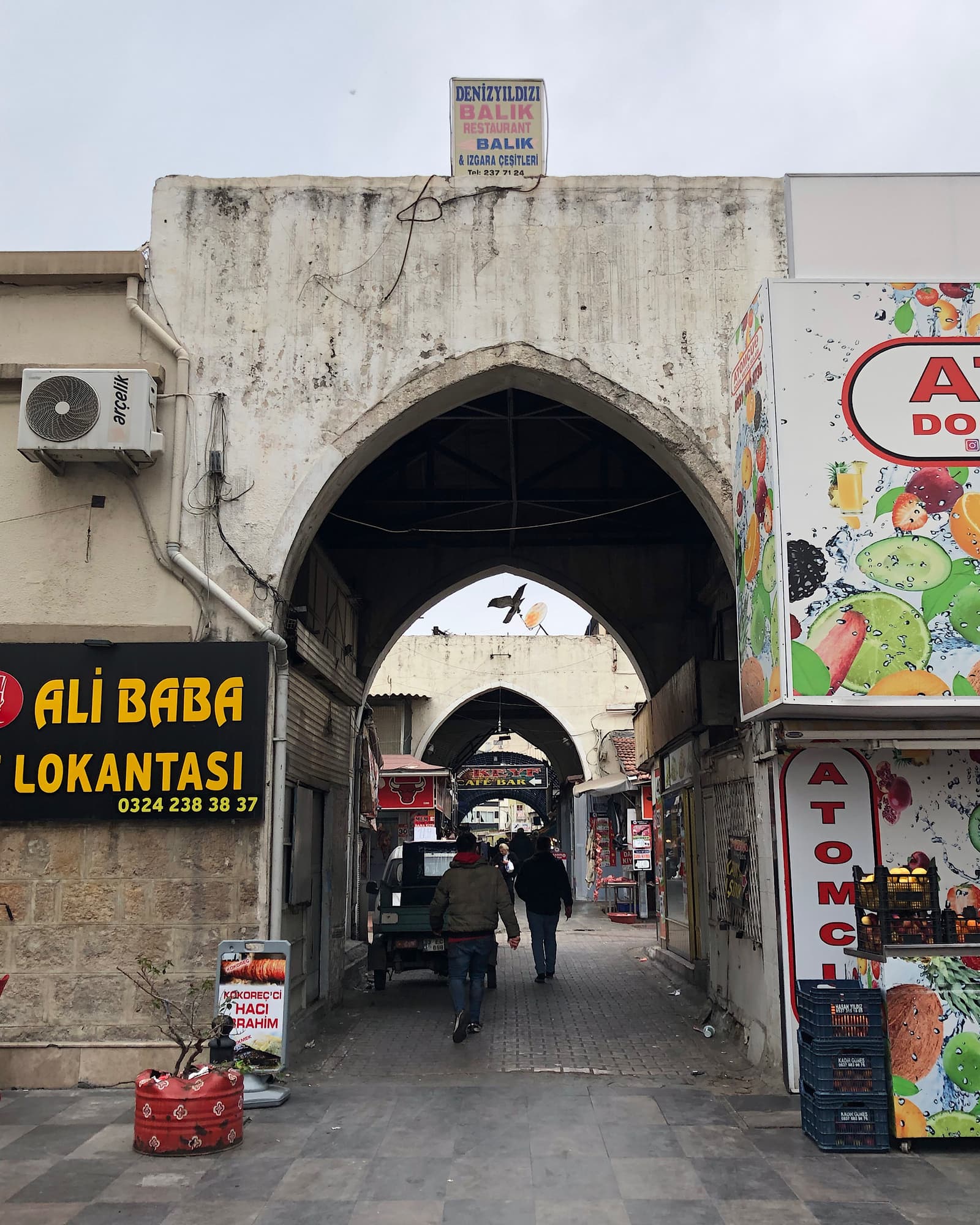 Tarihi Mersin Balık Pazarı