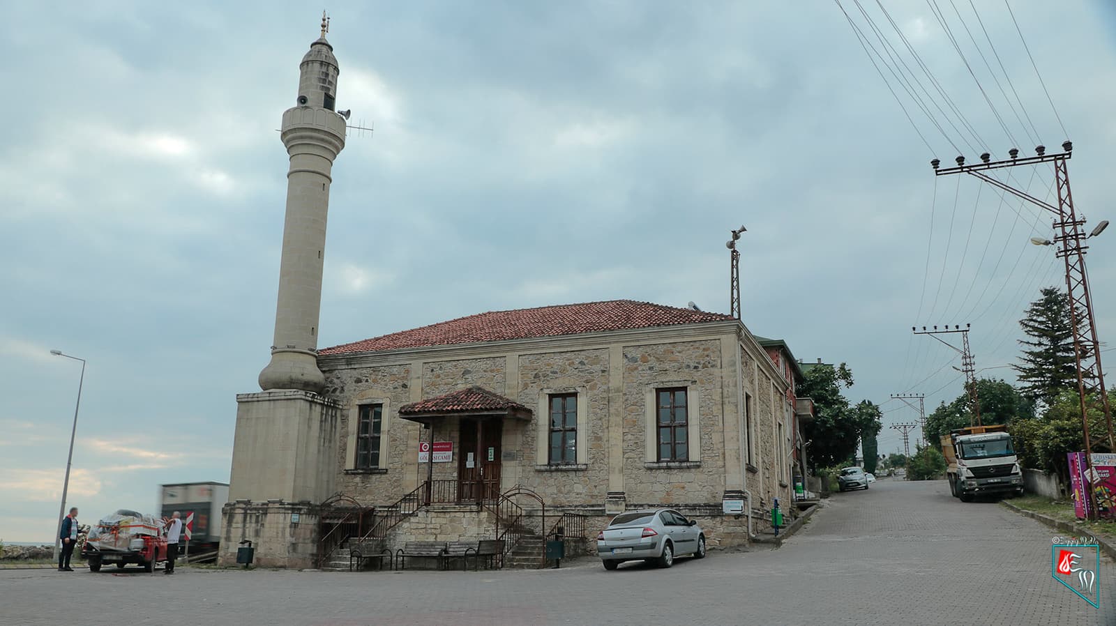 Gölbaşı Yenipazar Camii