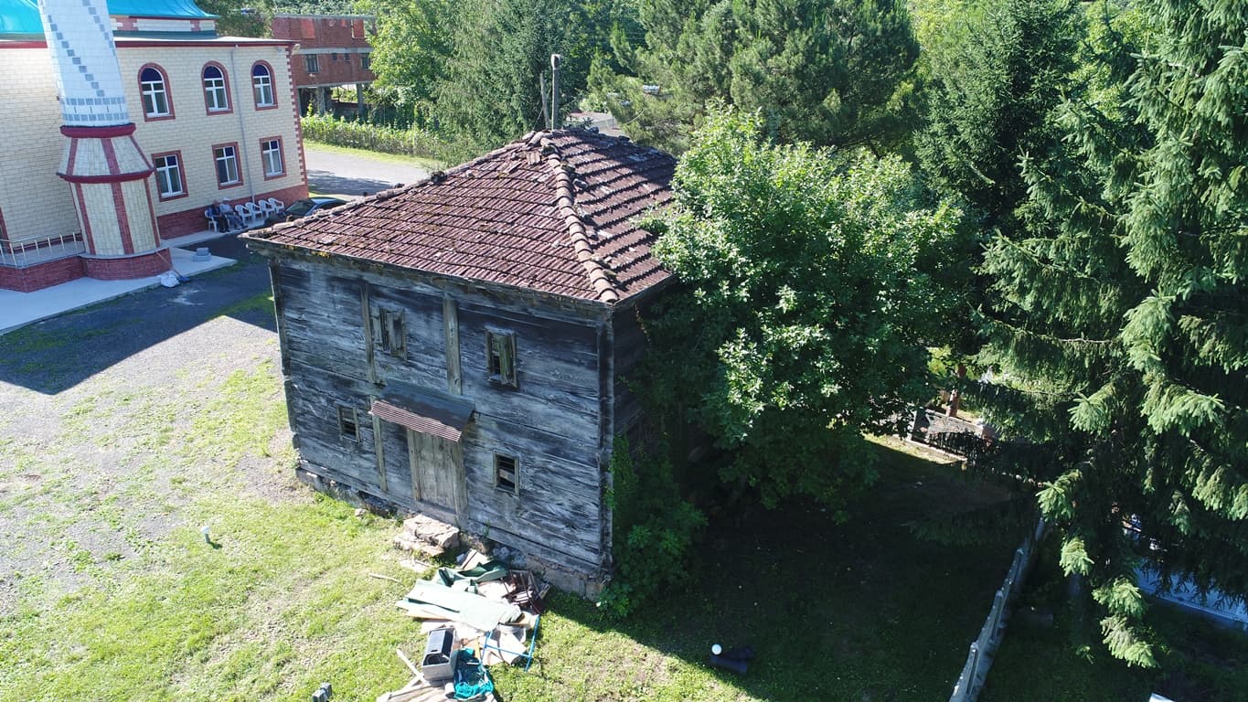 Kösebucağı Köyü Camii