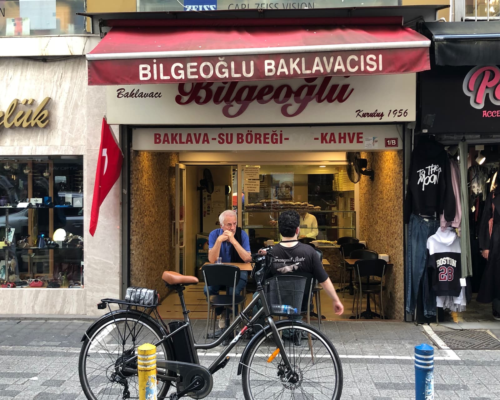 Bilgeoğlu Baklavacısı