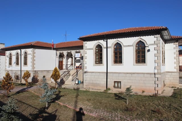 Cumhuriyet Okulu, Yıldızeli