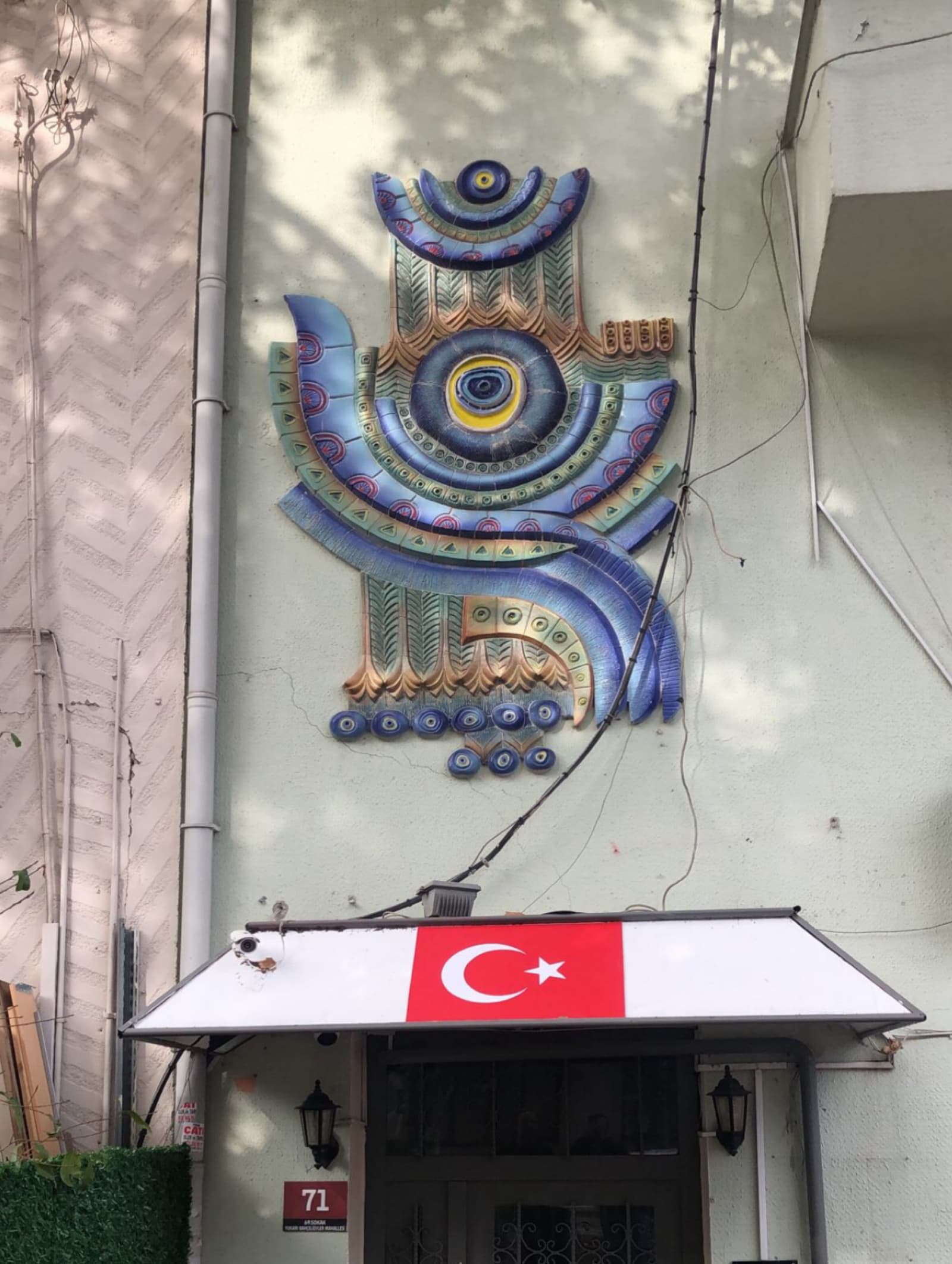69. Sokak No.71 Seramik Panosu