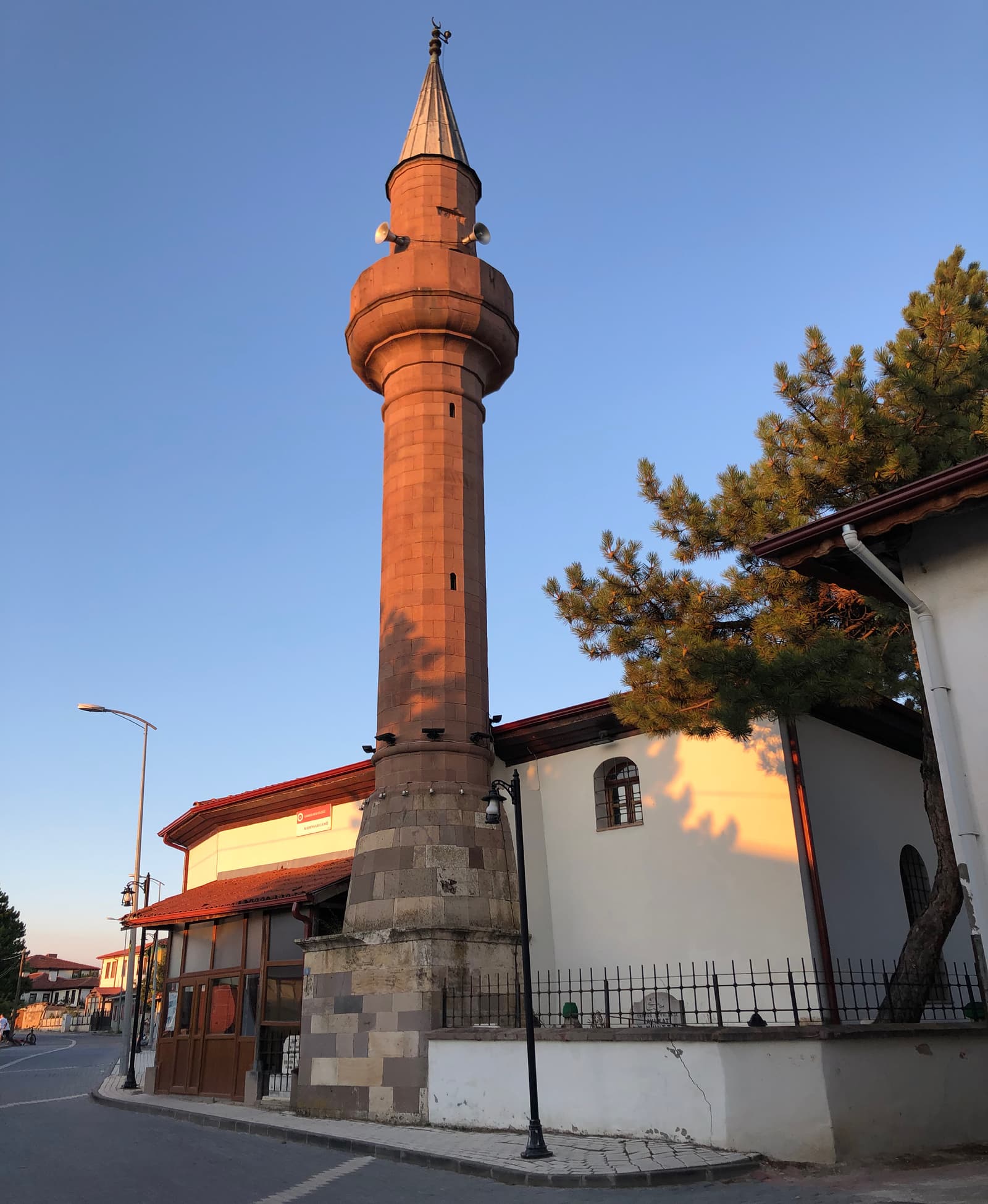 Pir-i Sanî Camii