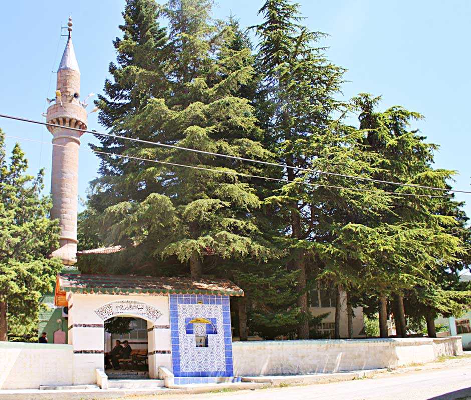 İncesu Köyü Camii, Keçiborlu
