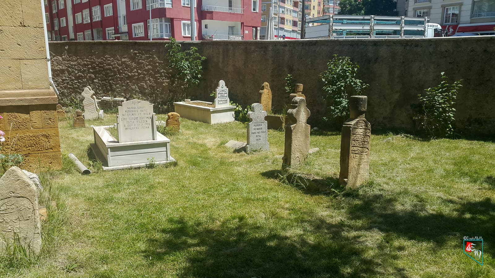 Nakıpzade Camii Haziresi