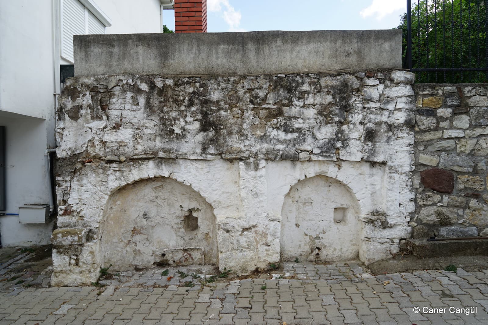 Acanoz Çeşmesi