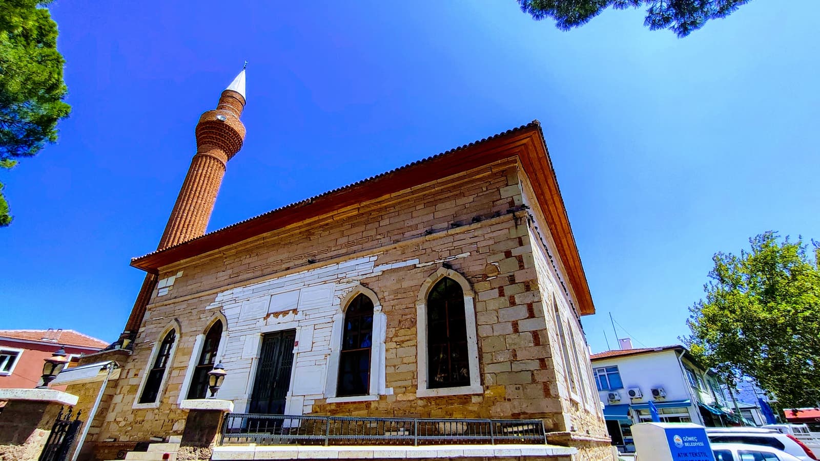Çarşı Camii, Gömeç