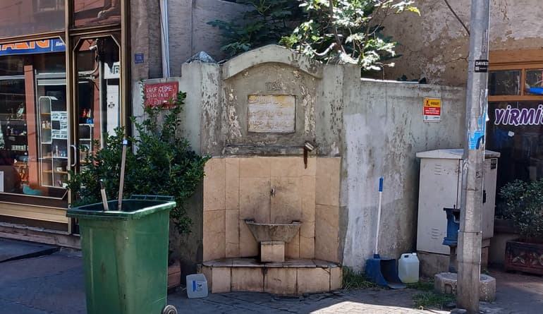 Vakıf Çeşmesi