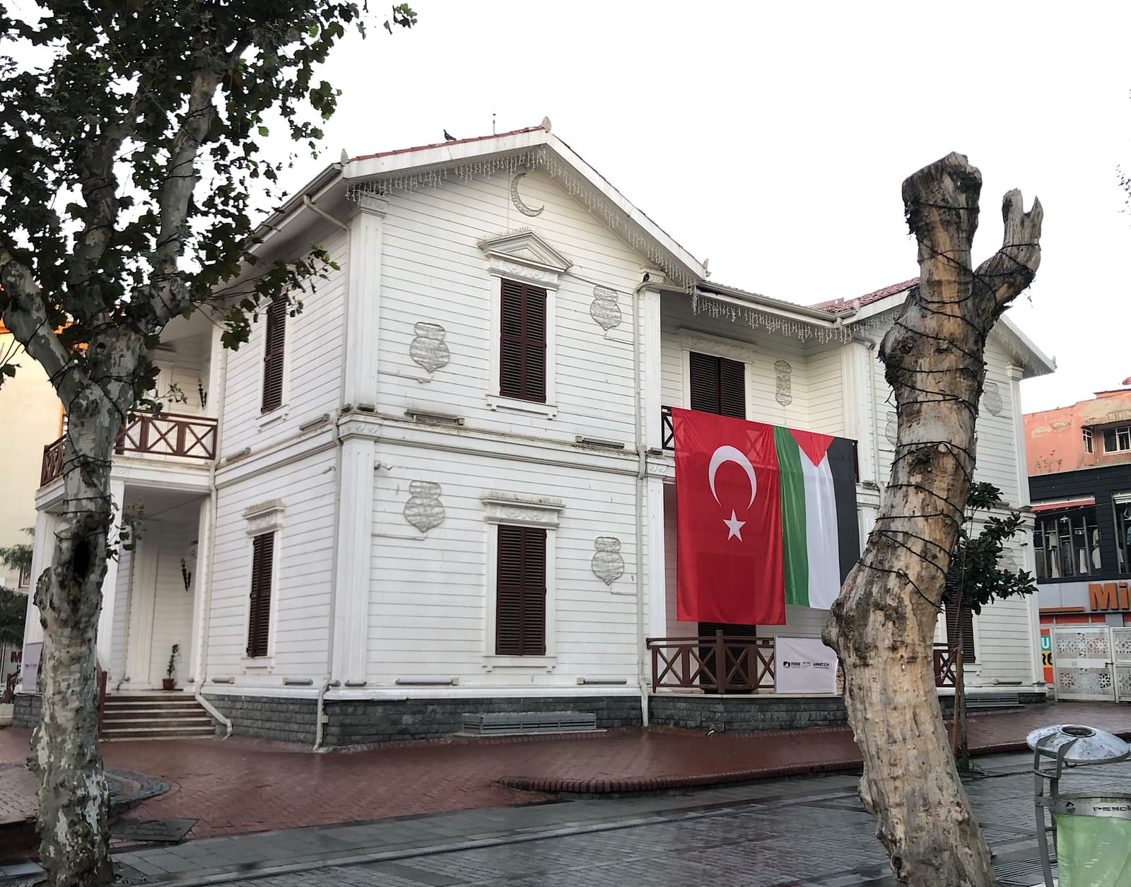 Pendik Eski Belediye Binası