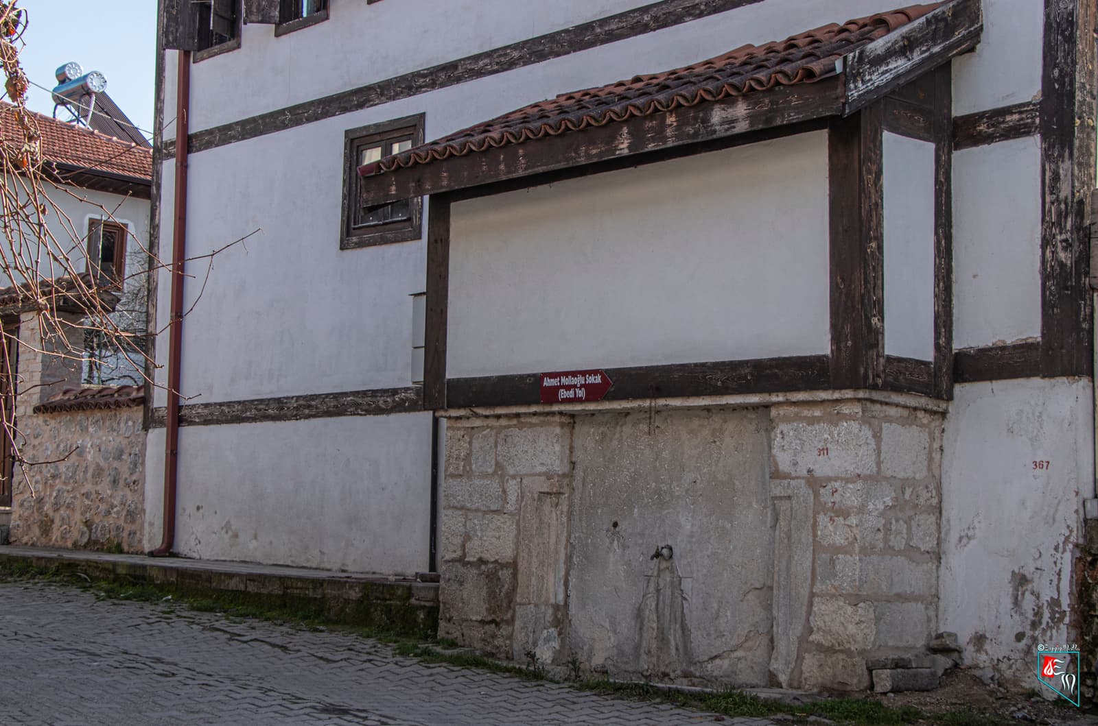 Ferhatlar Camii Çeşmesi
