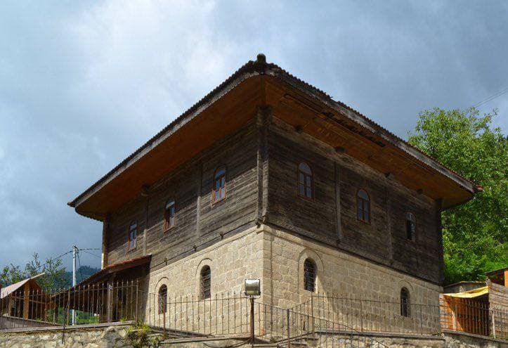 Taşkıran Mahallesi Camii
