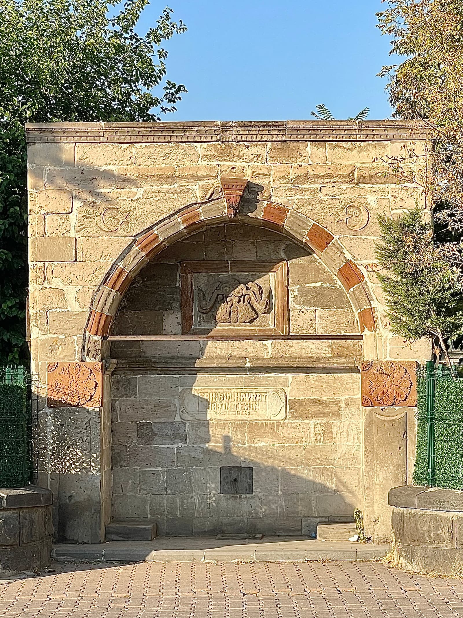 Hatın Tekin Çeşmesi