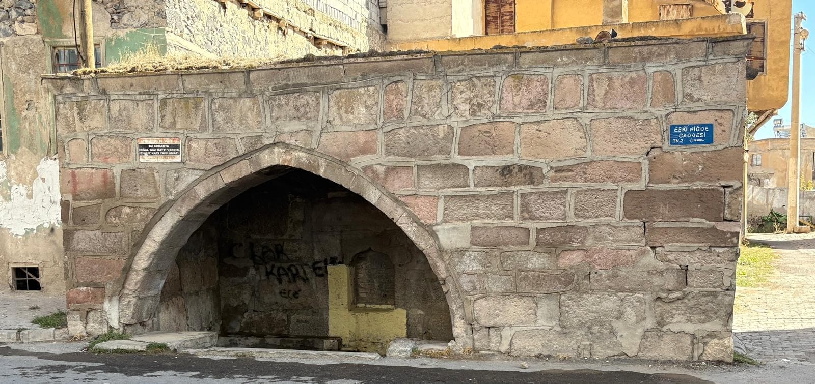 Kemer Çeşmesi