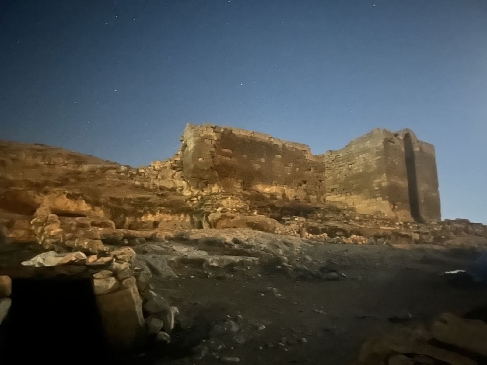 Ortagonal Roma Tapınağı