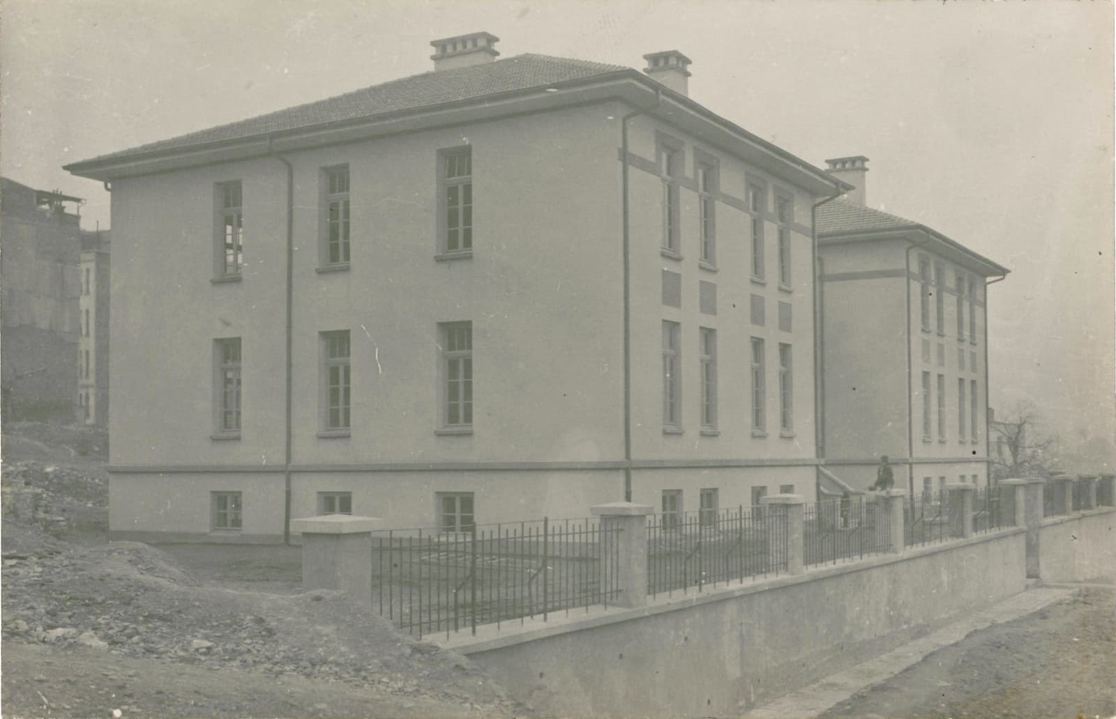 Firuzağa İlkokulu