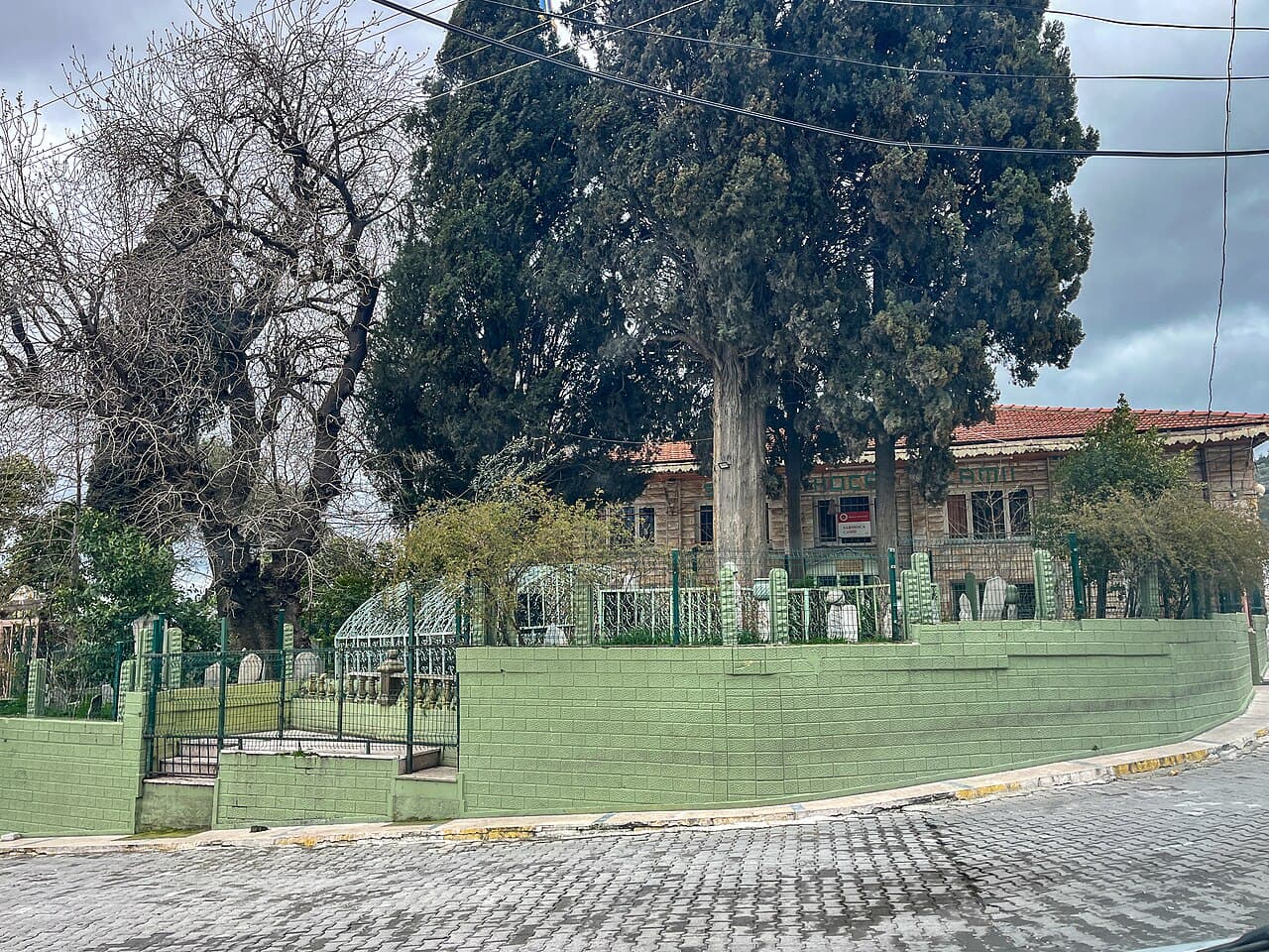 Sarı Hoca Camii
