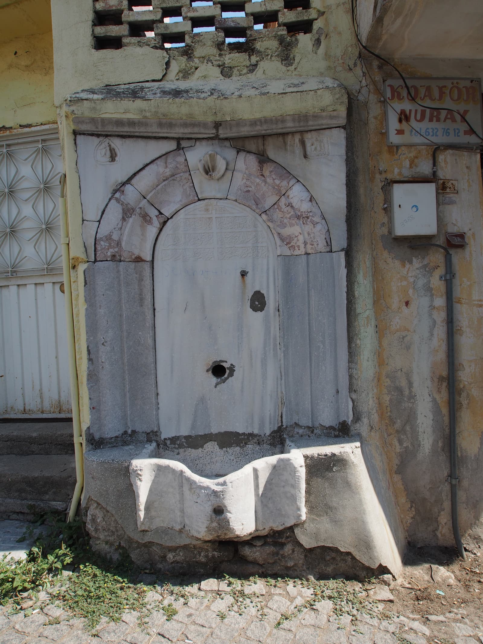 Hacı Yamak Sokak Çeşmesi