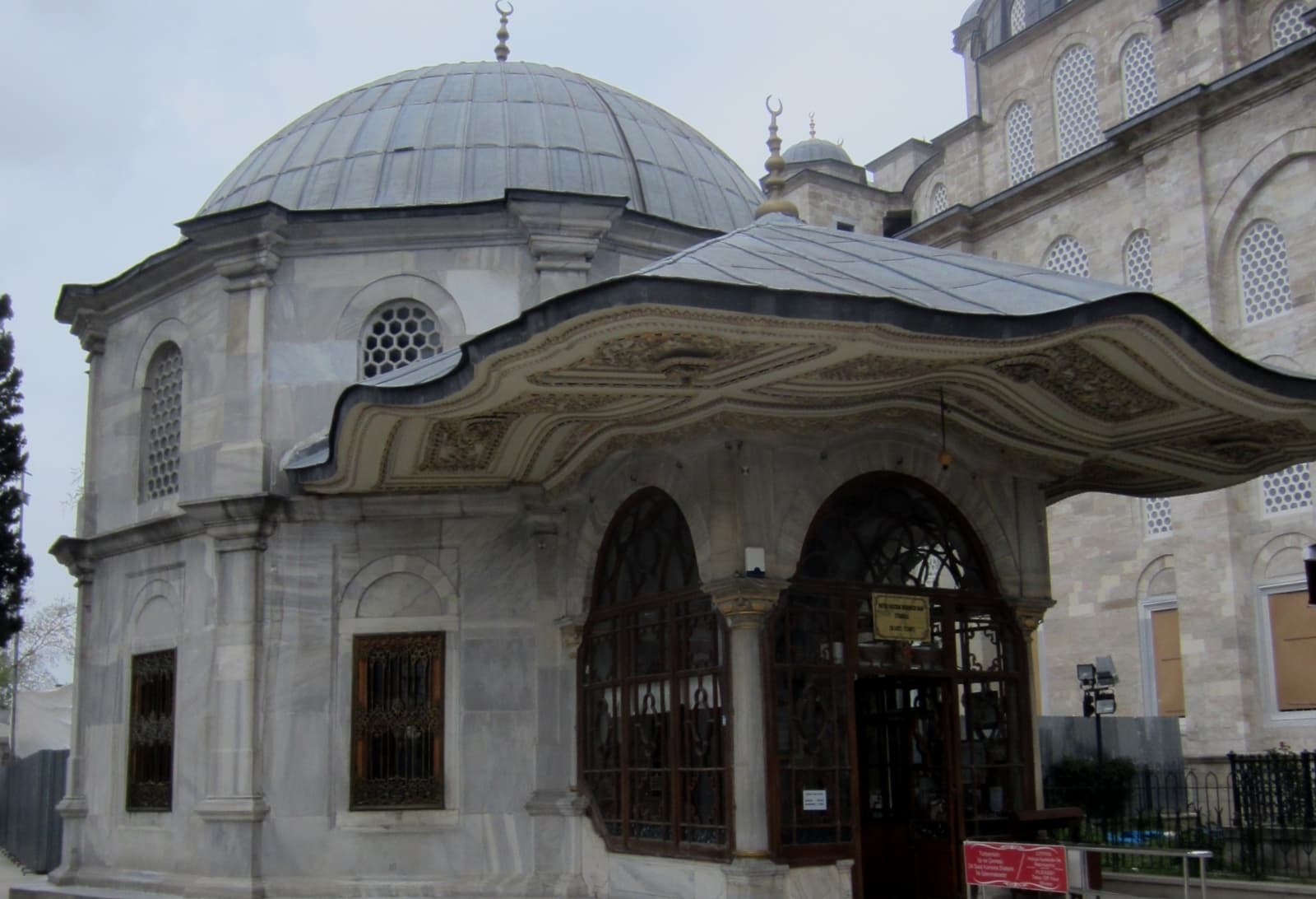 Fatih Sultan Mehmet Türbesi