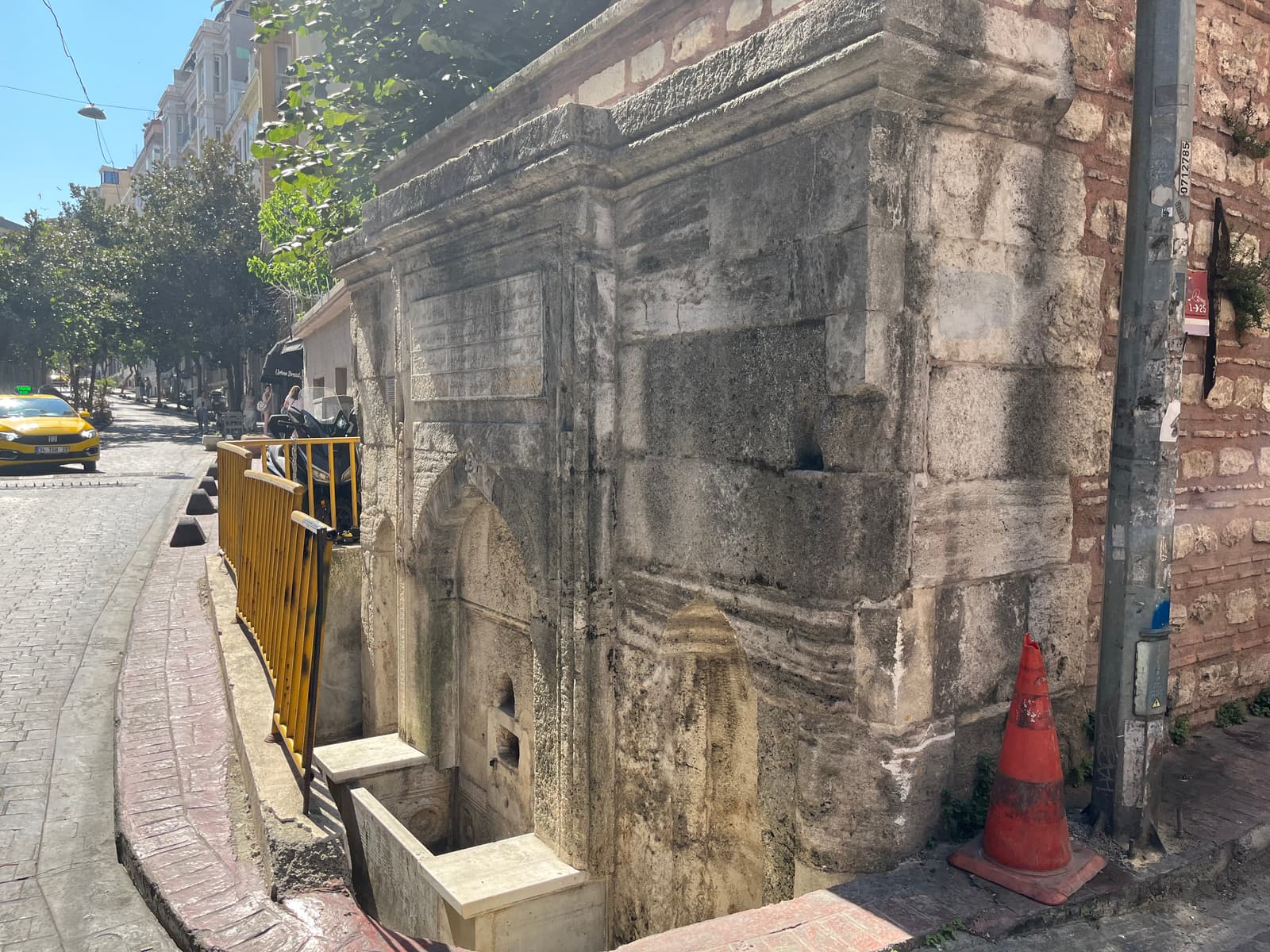 Mihrişah Kadın Çeşmesi